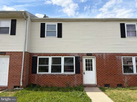 Townhouse For Sale - 3440 Gregway Drive Dr<br/> CHAMBERSBURG, PA 17202