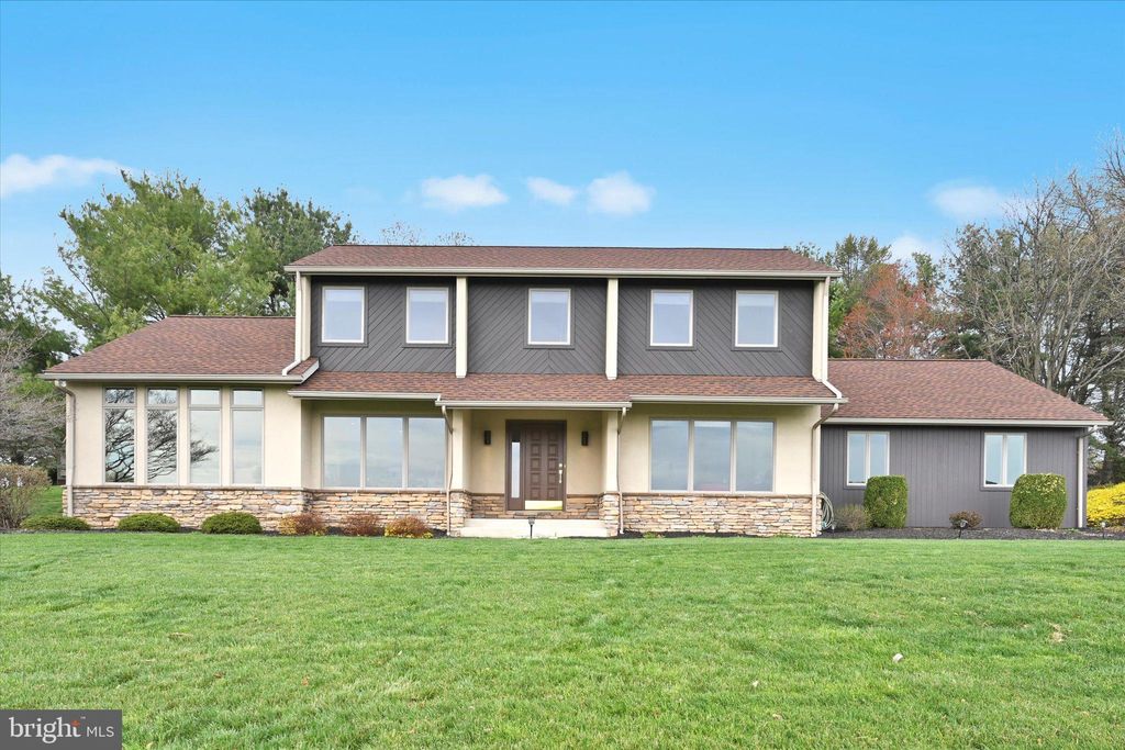 Photo of 45 Whipporwill Drive, LANCASTER, PA 17603 (MLS # PALA2066804)