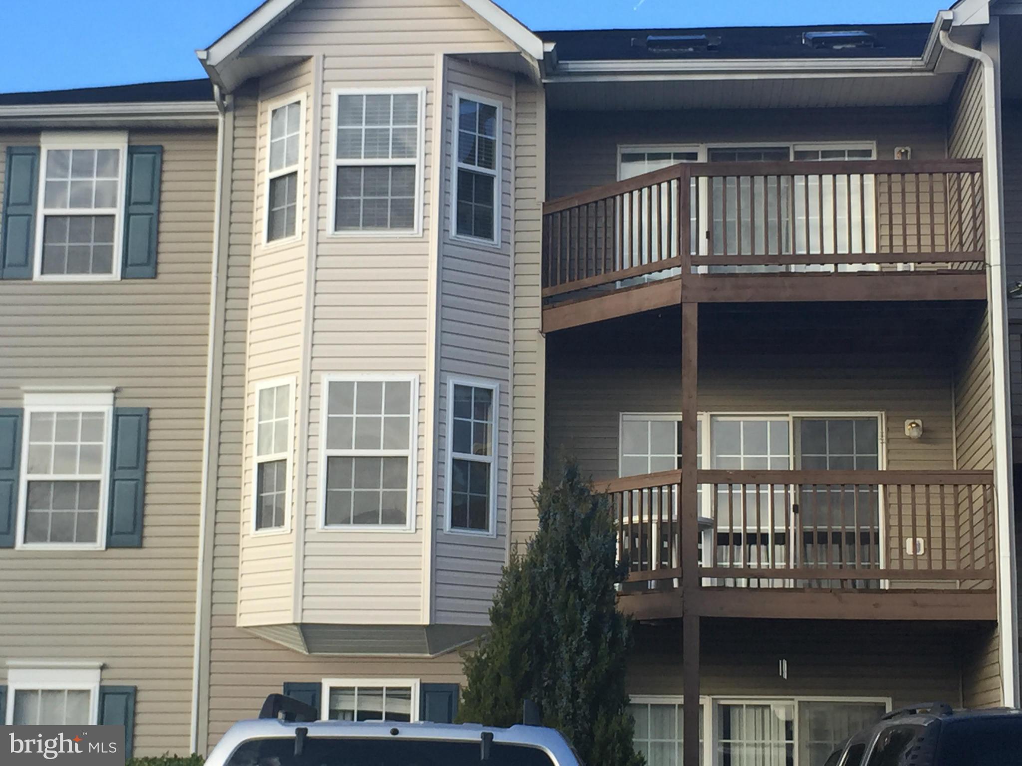 PARKPLACE CONDOMINIUMS - Residential Lease