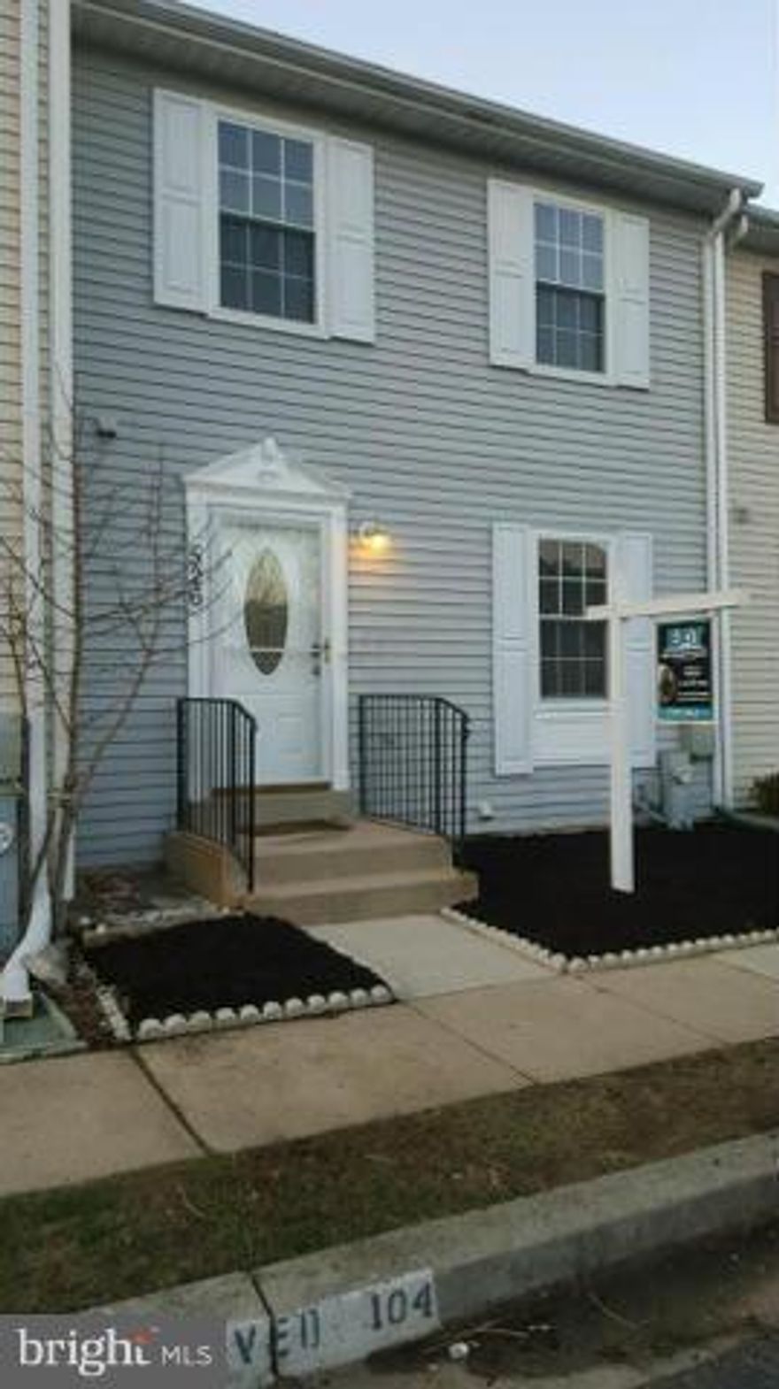 Beautifully renovated 3 BR/2.5 BA townhome! Bright  bamboo hardwood flooring on main level, new carpeting on upper and lower levels, freshly painted, granite counter-tops, stainless steal appliances, classy tile back-splash and under cabinet lighting, stainless steal hardware, new ceramic tile and vanities in all bathrooms. Finished basement w/ laundry room & plenty of storage.  1 yr home warranty