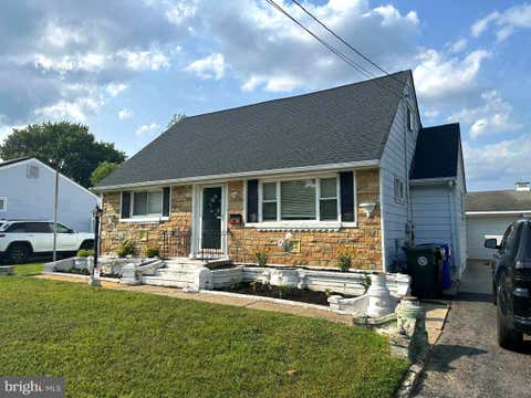 Homes For Sale - 62 Hinkle Drive<br/> BORDENTOWN, NJ 08505