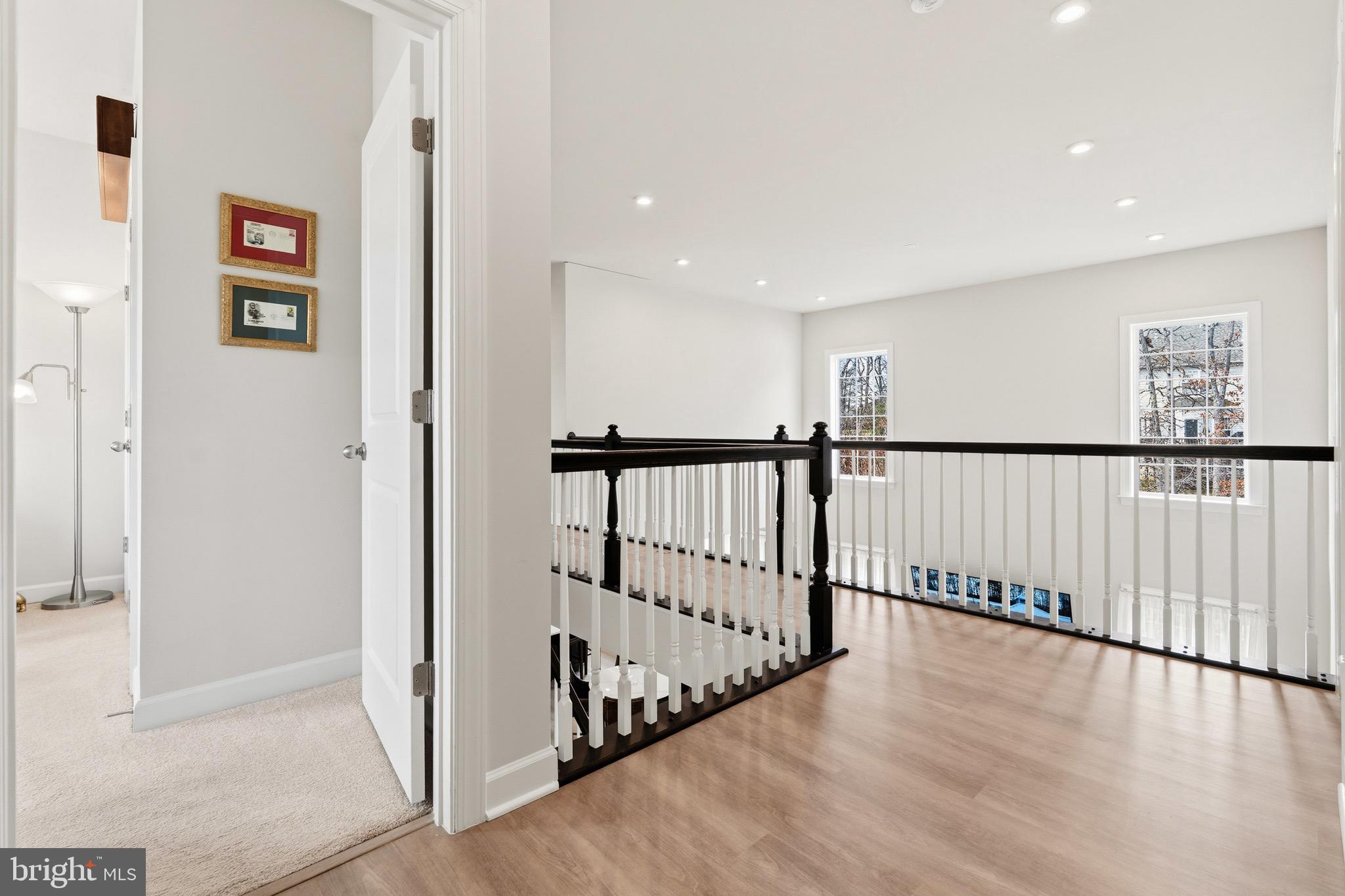 LAUREL HILLS CROSSING - Residential
