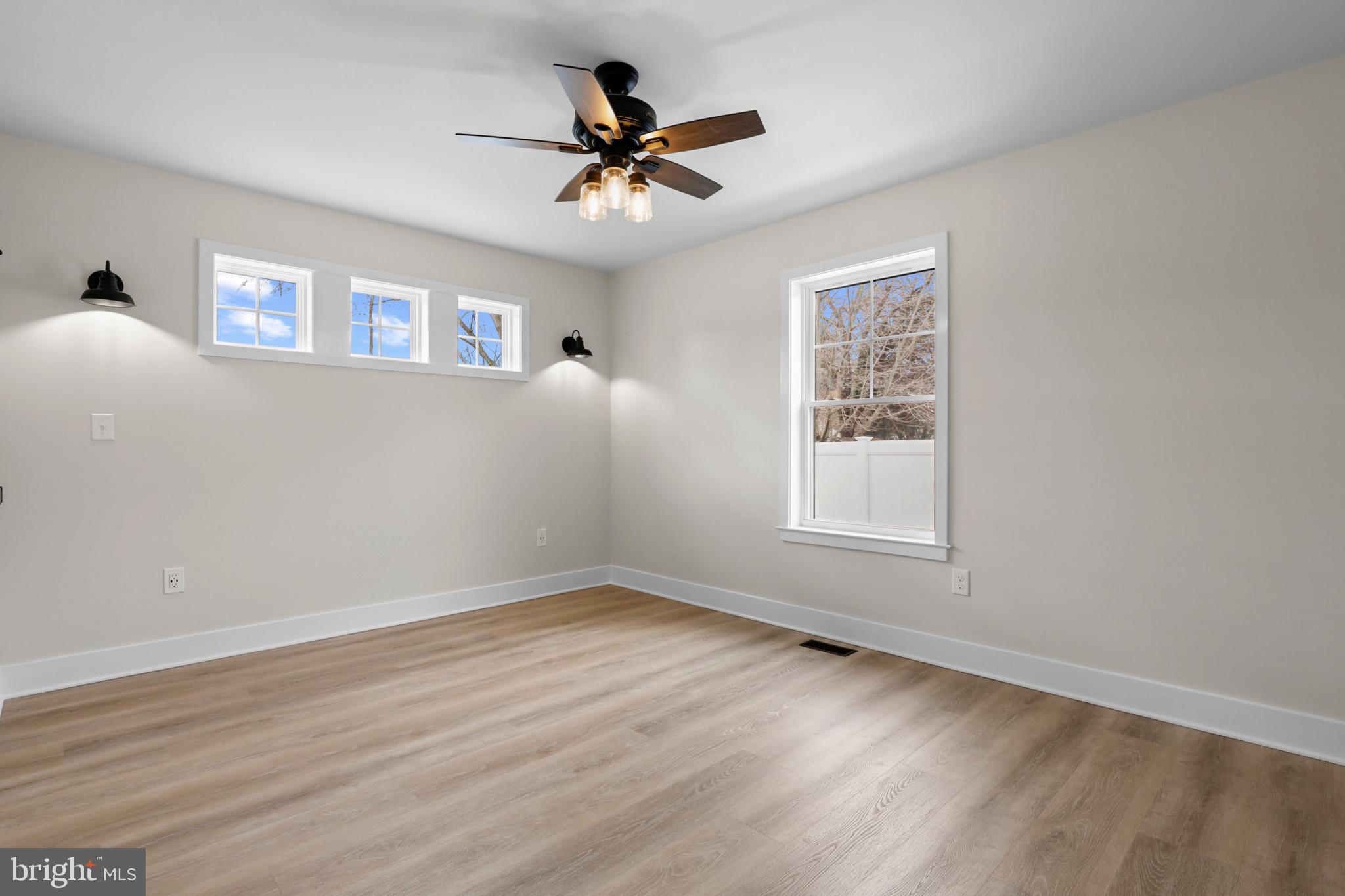 LYNDHURST - Residential