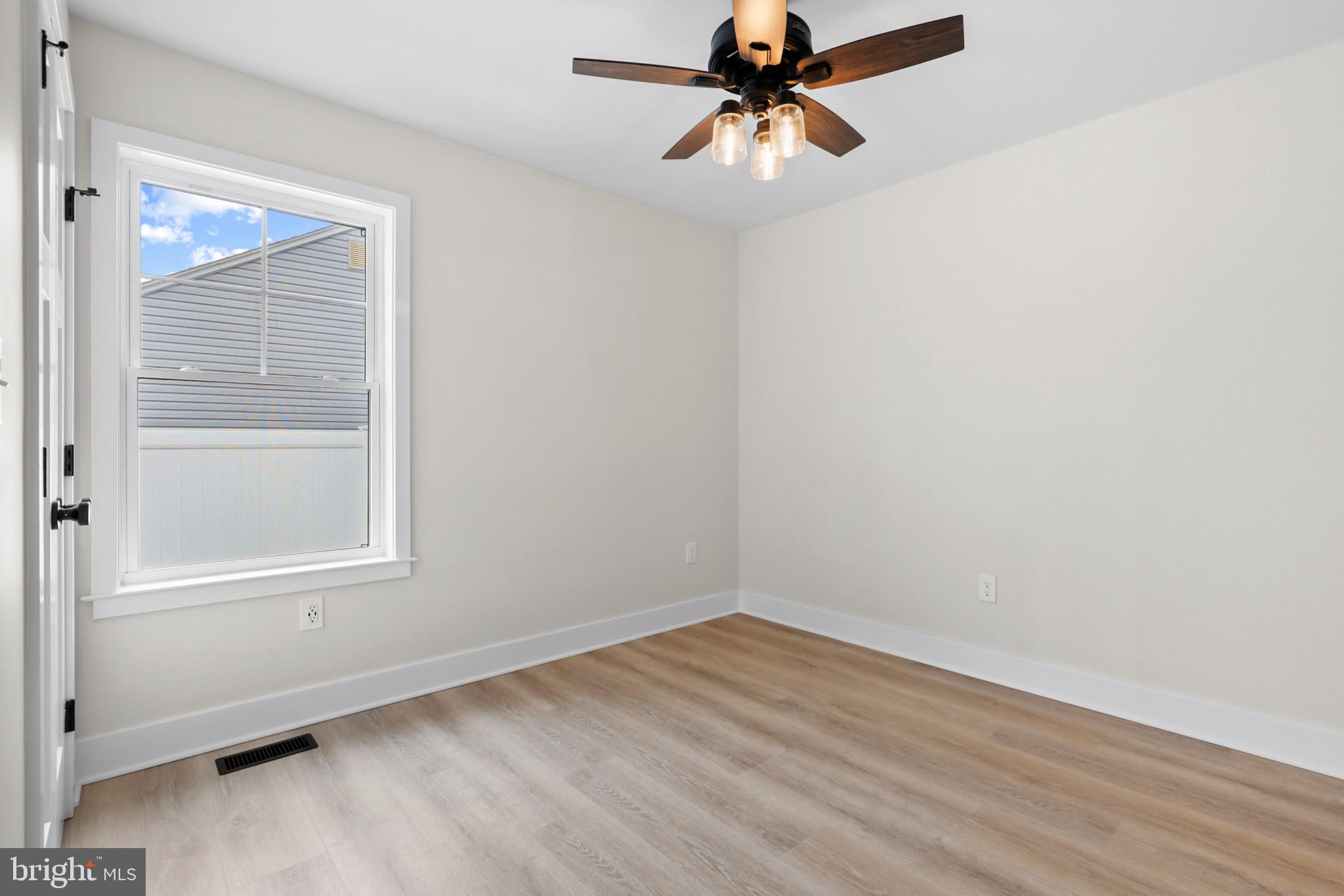 LYNDHURST - Residential