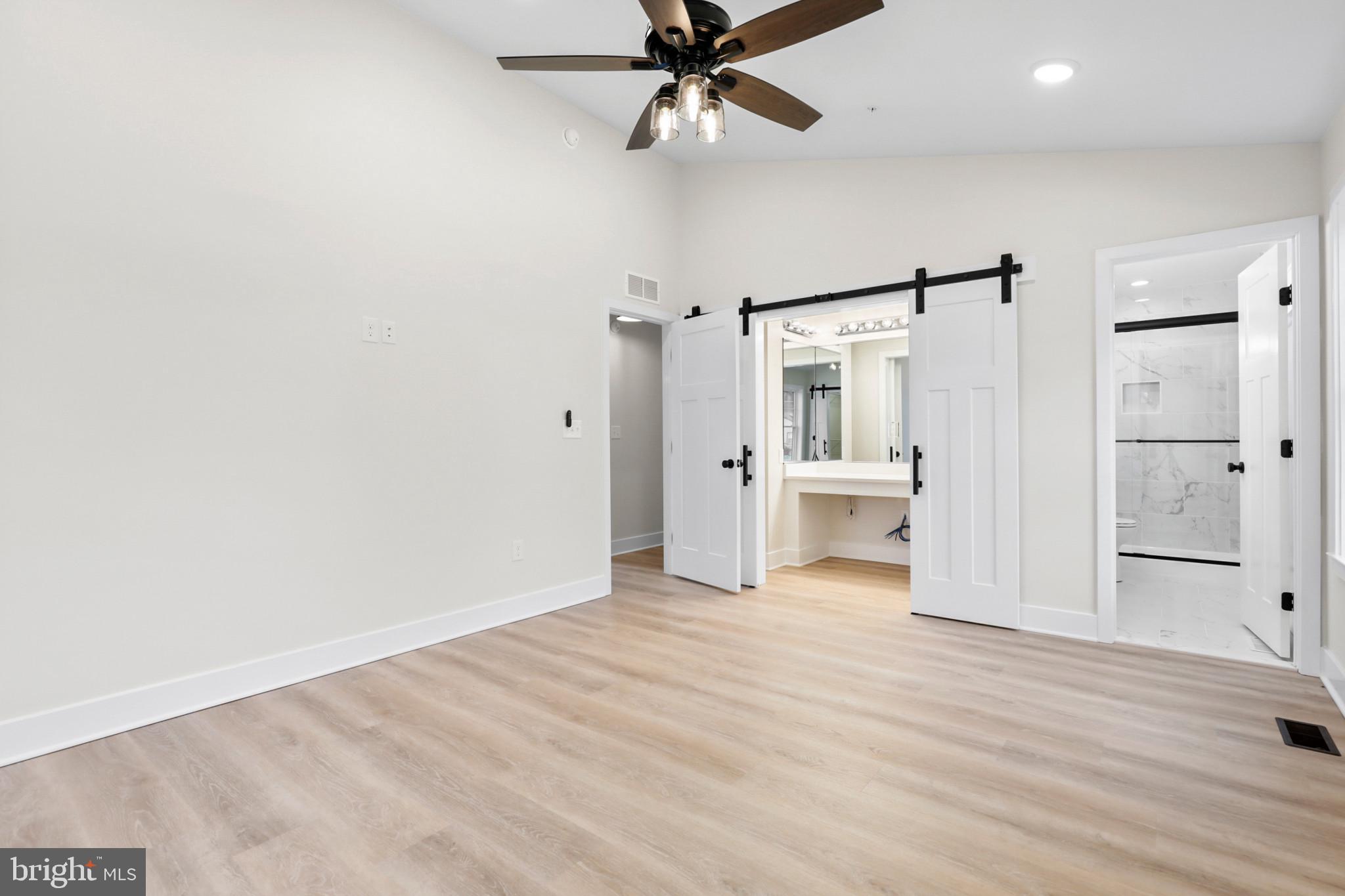 LYNDHURST - Residential