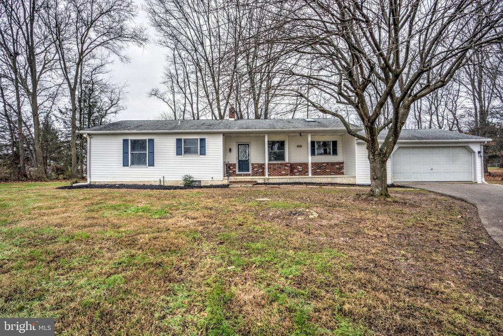 Photo of 147 Long Lane, Kirkwood, PA 17536 (MLS # PALA2044438)