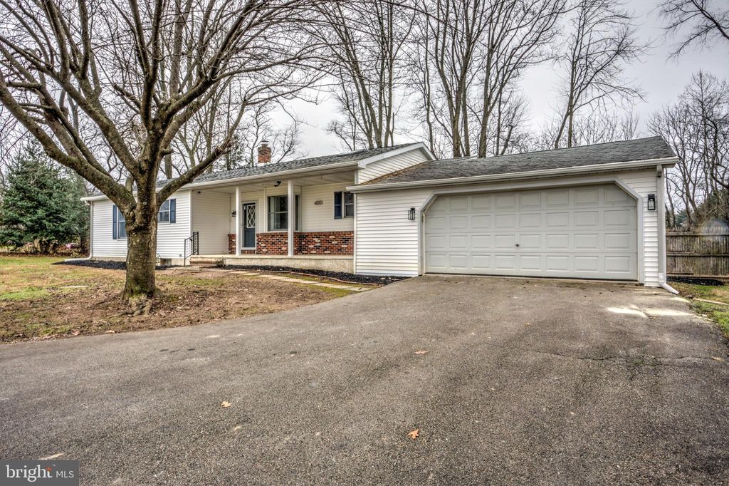Photo of 147 Long Lane, Kirkwood, PA 17536 (MLS # PALA2044438)