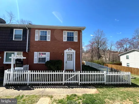 8617 Colston Court, Marshall, VA MLS: VAFQ2015878
