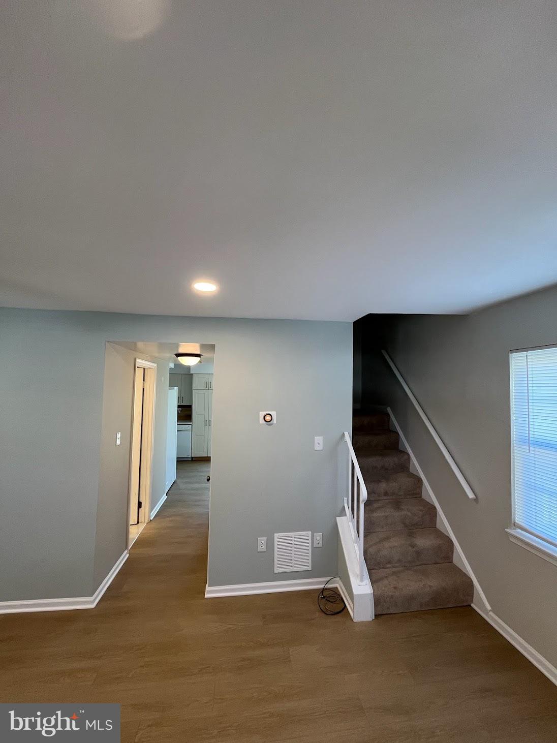 8617 COLSTON COURT
