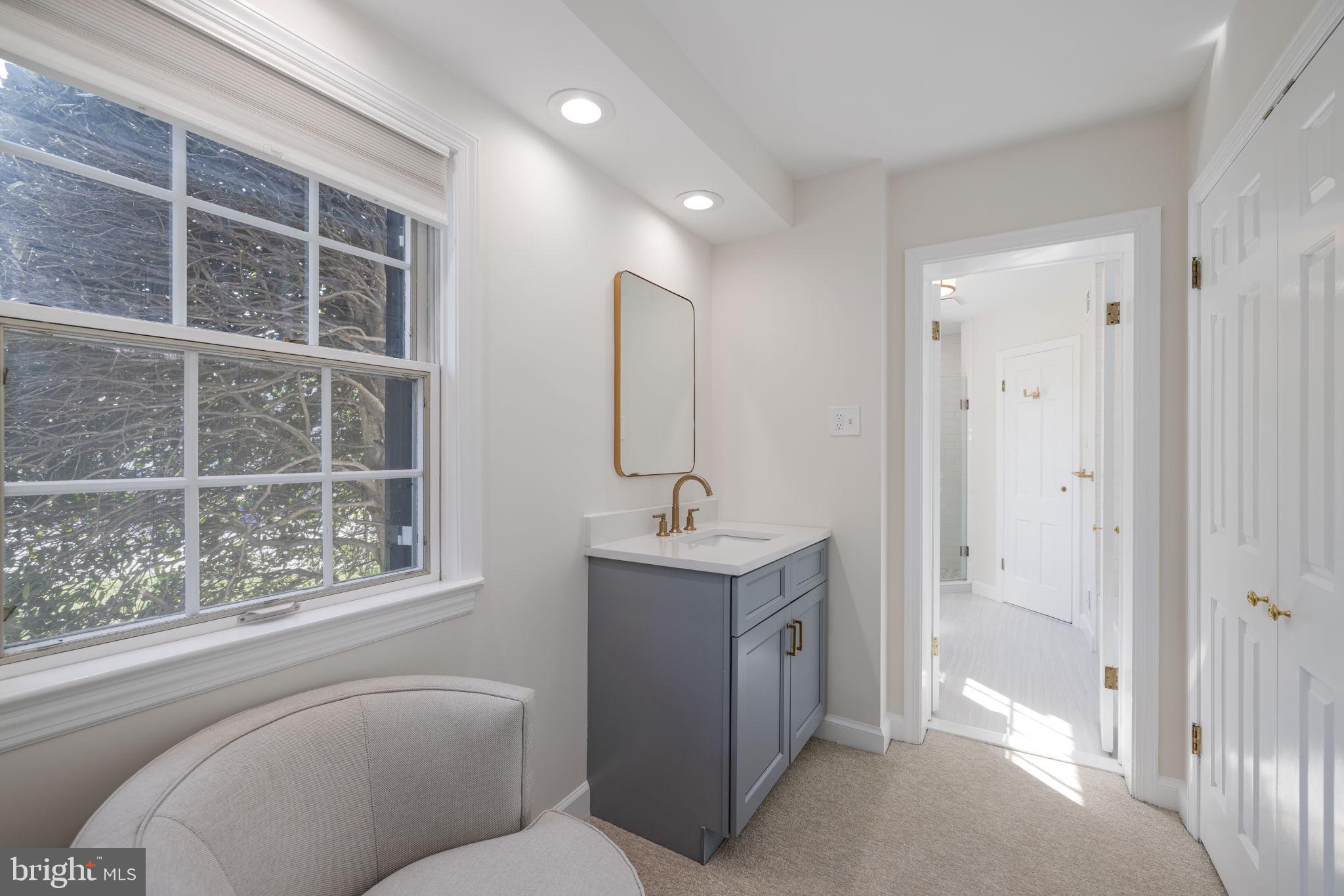 THE HAMLET - Residential