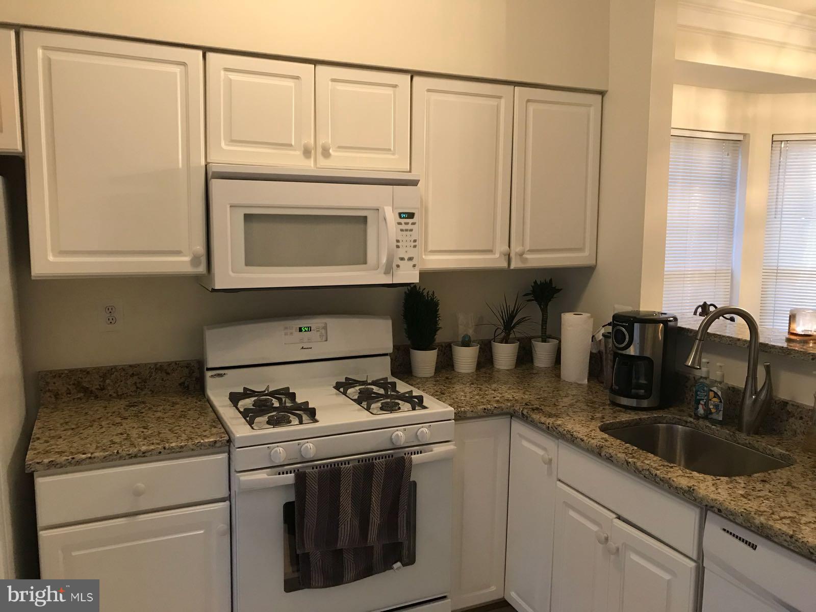 MONTCLAIR MEWS - Residential