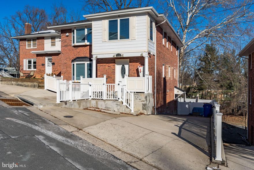 Don't miss out on this one-of-a-kind home!  Newly renovated  Arlington duplex home in Cherrydale.  This main and lower floor unit comes with 3 bedrooms and 3 full bathrooms.  2 trex/balconies off each level overlooks a fantastic, furnished back patio complete with a poured concrete bar and a built in grill station.  A combined dining and entertainment area is equipped with built in overhead speakers.  New carpet and appliances throughout.  Two off-street parking spaces and additional on-street parking available.  Conveniently located near major commuter Route 29 and I-66; 5-10 minute walk to Cherrydale or Lee Heights retail, grocery, and restaurants; minutes to DC, Clarendon, McLean, and Falls Church.