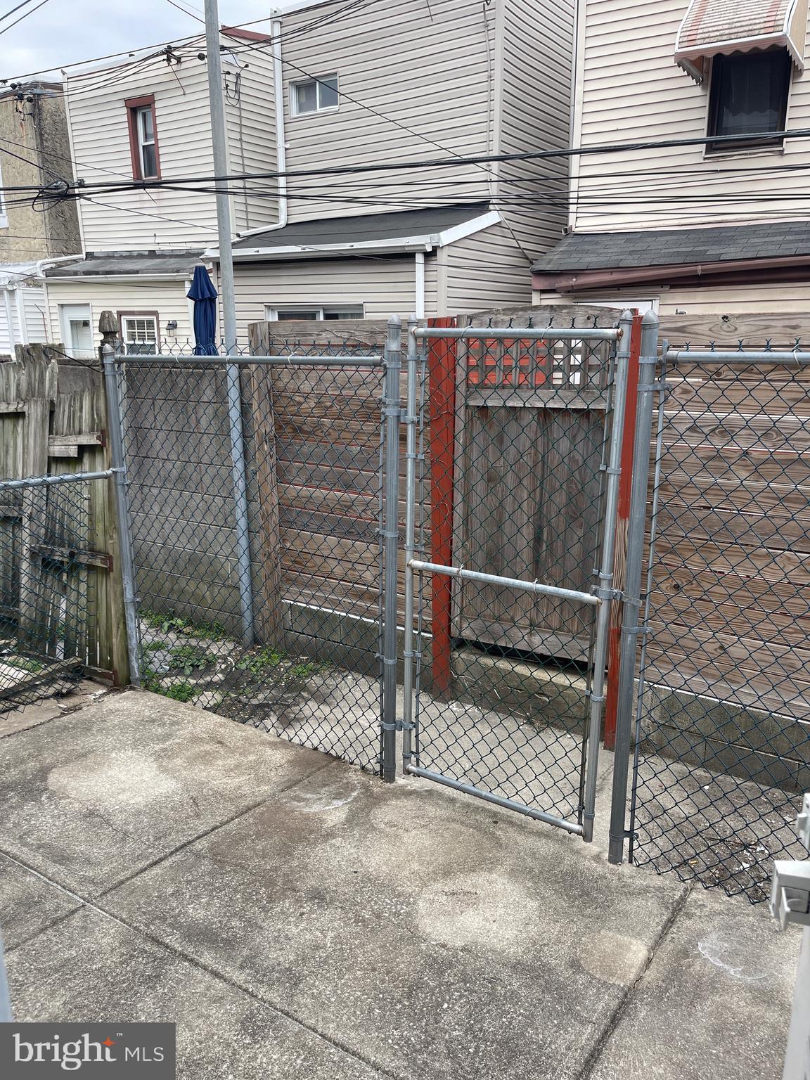 WHITMAN - Residential