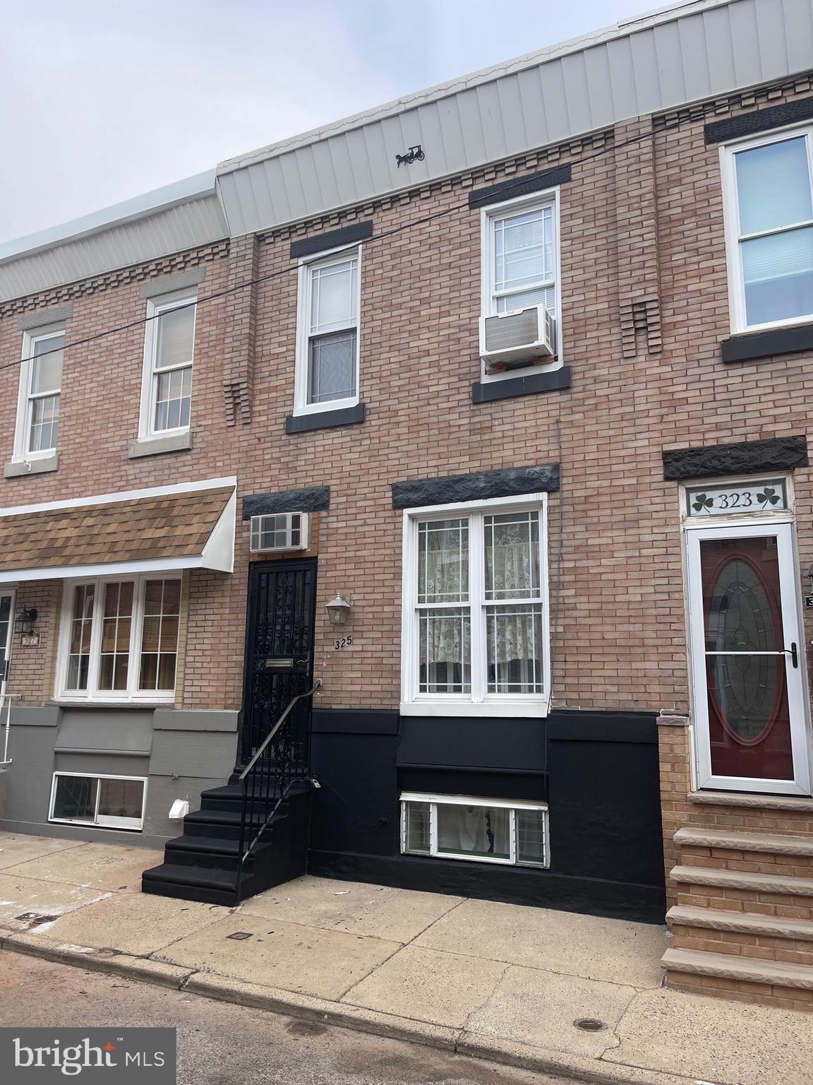 WHITMAN - Residential