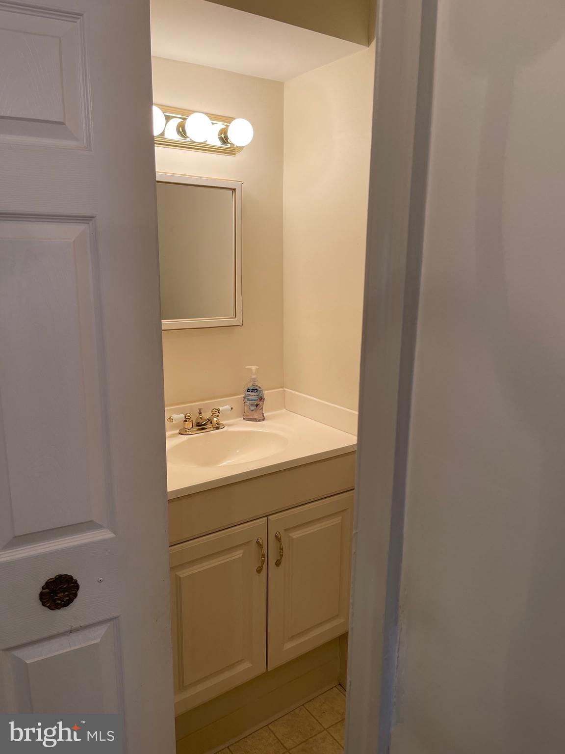 WHITMAN - Residential