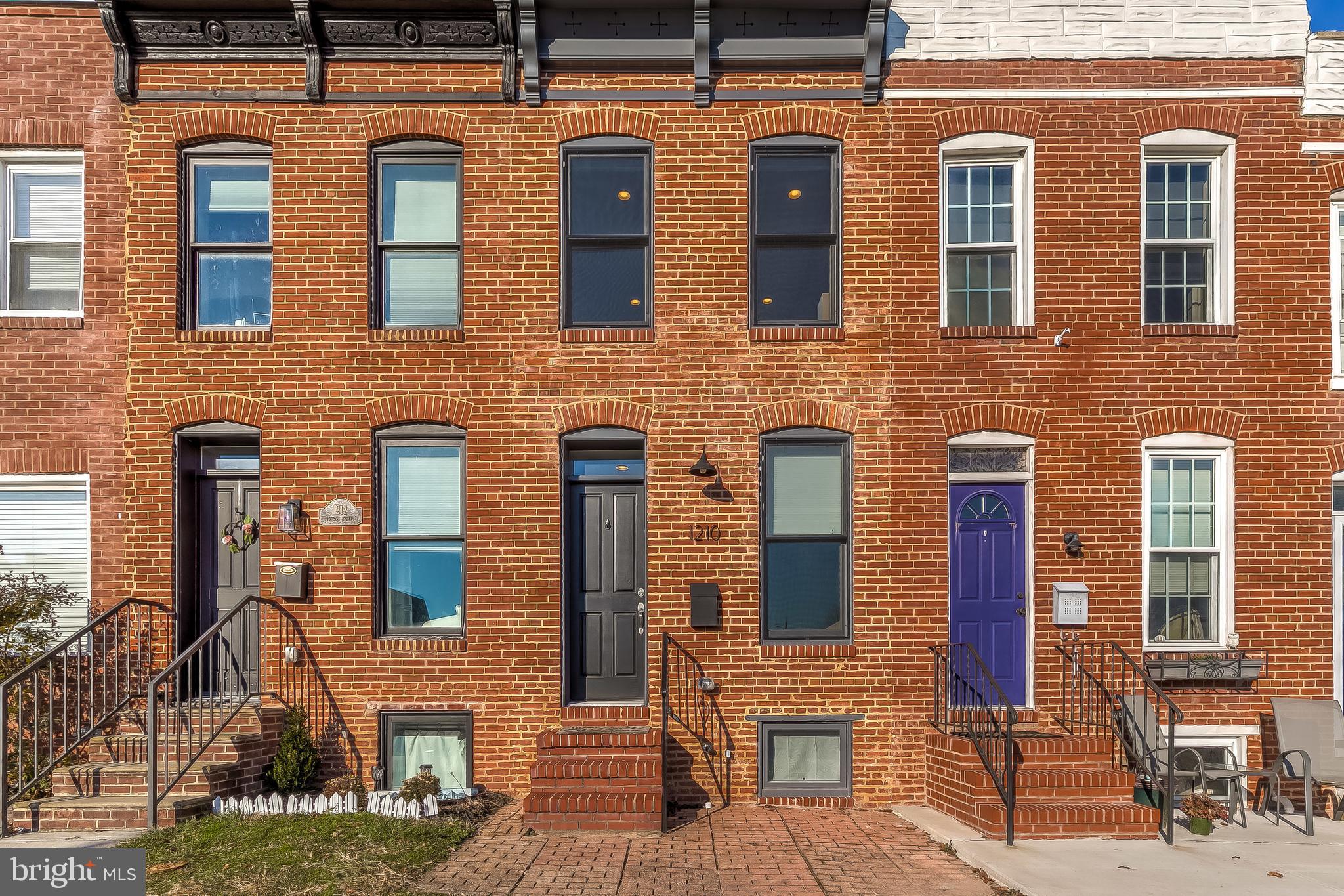 LOCUST POINT - Residential