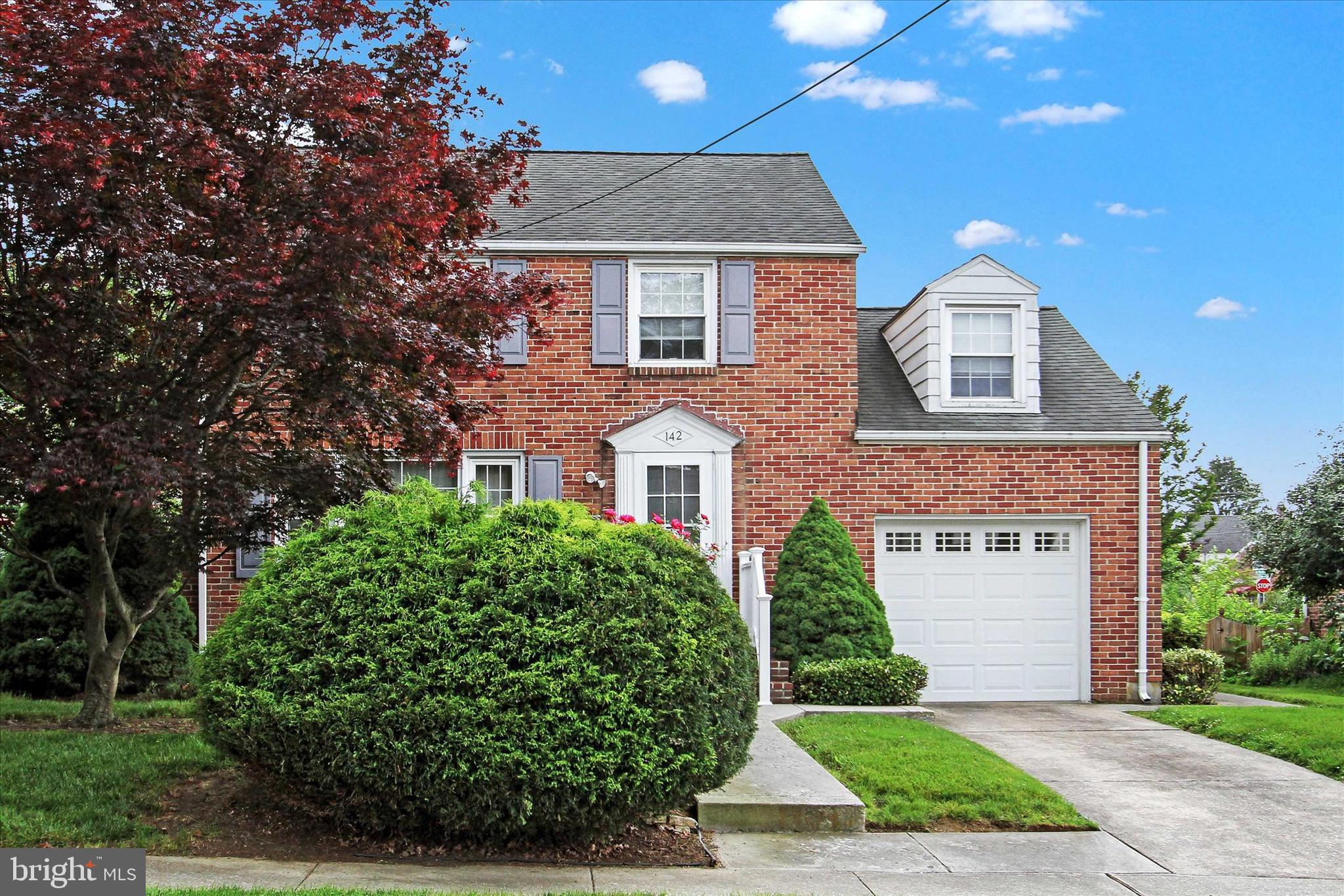 EAST YORK - Residential