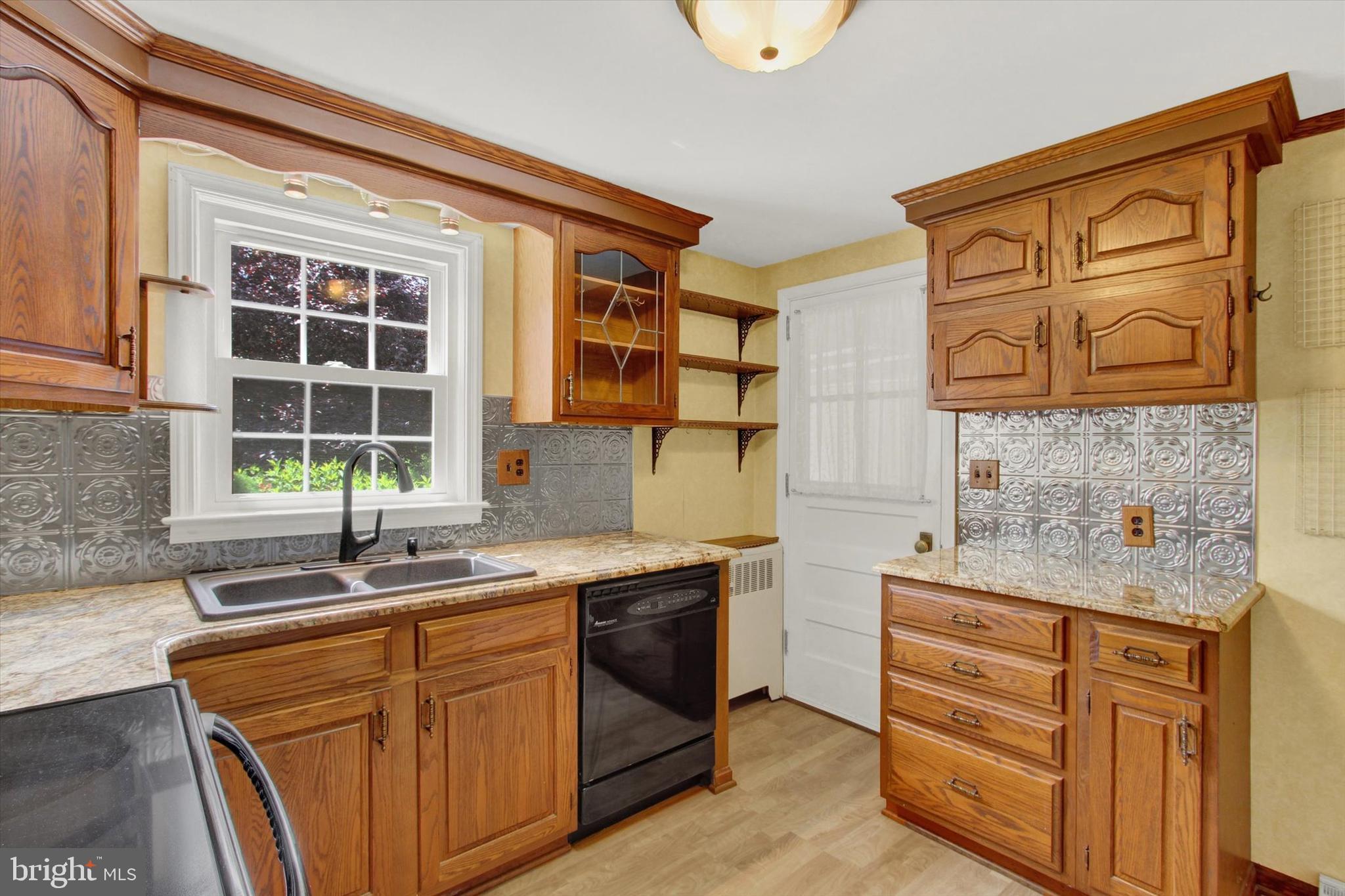 EAST YORK - Residential