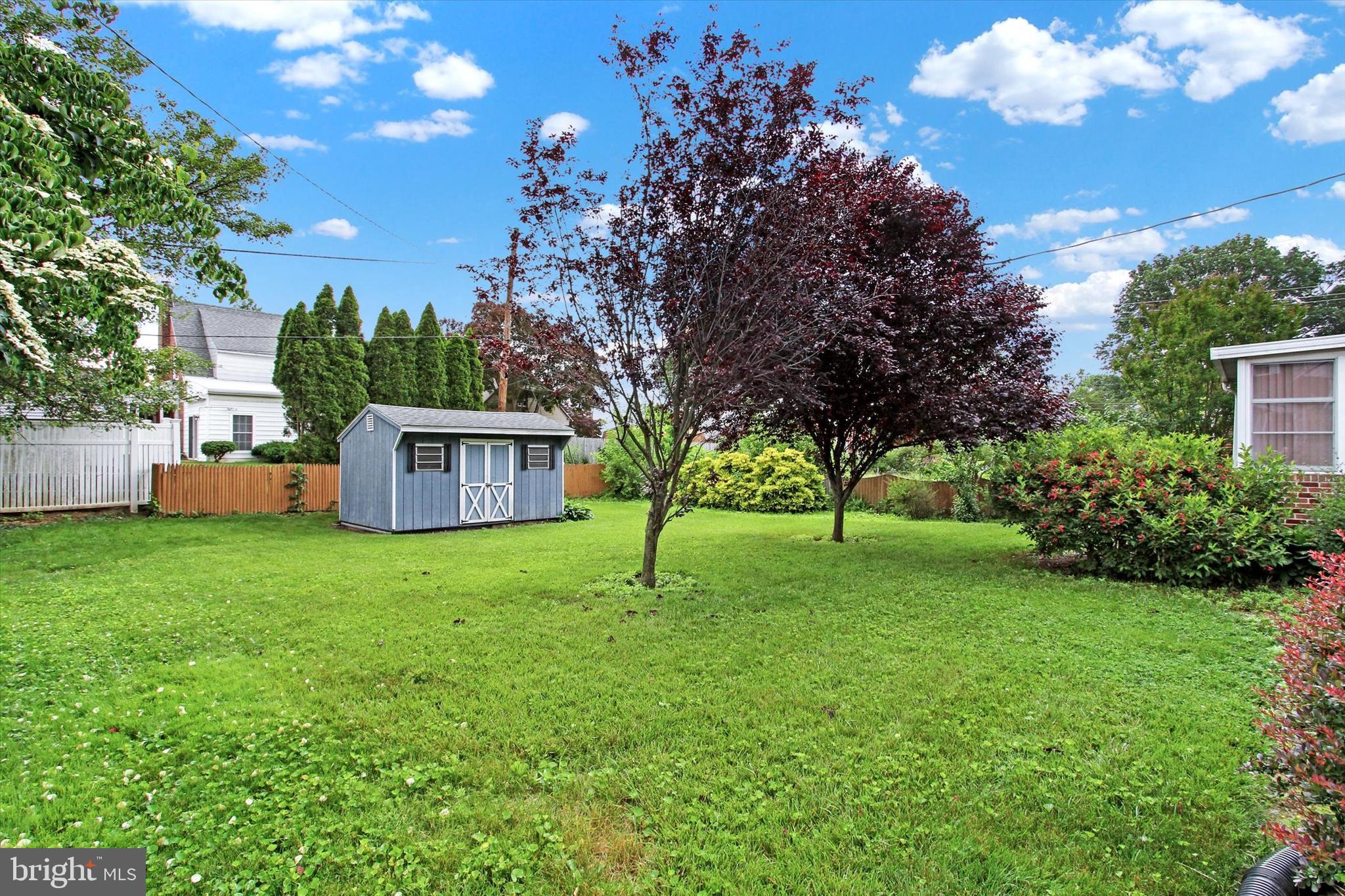 EAST YORK - Residential