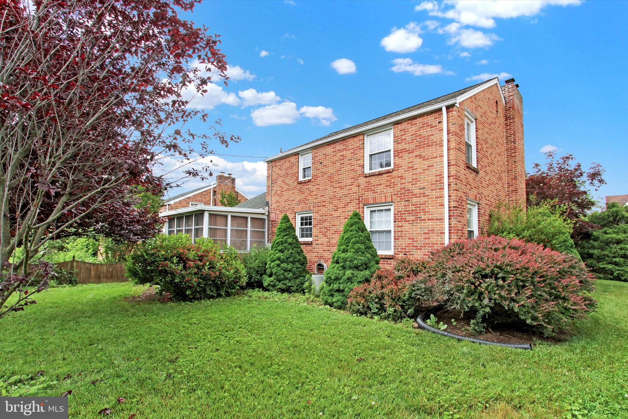 EAST YORK - Residential