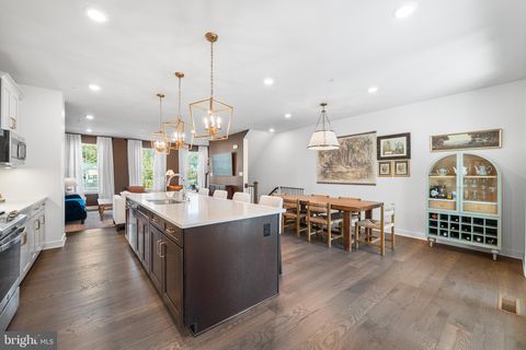 237 W HARVEY LANE MEDIA PA 19063