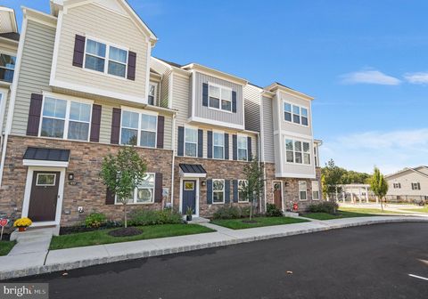 237 W HARVEY LANE MEDIA PA 19063