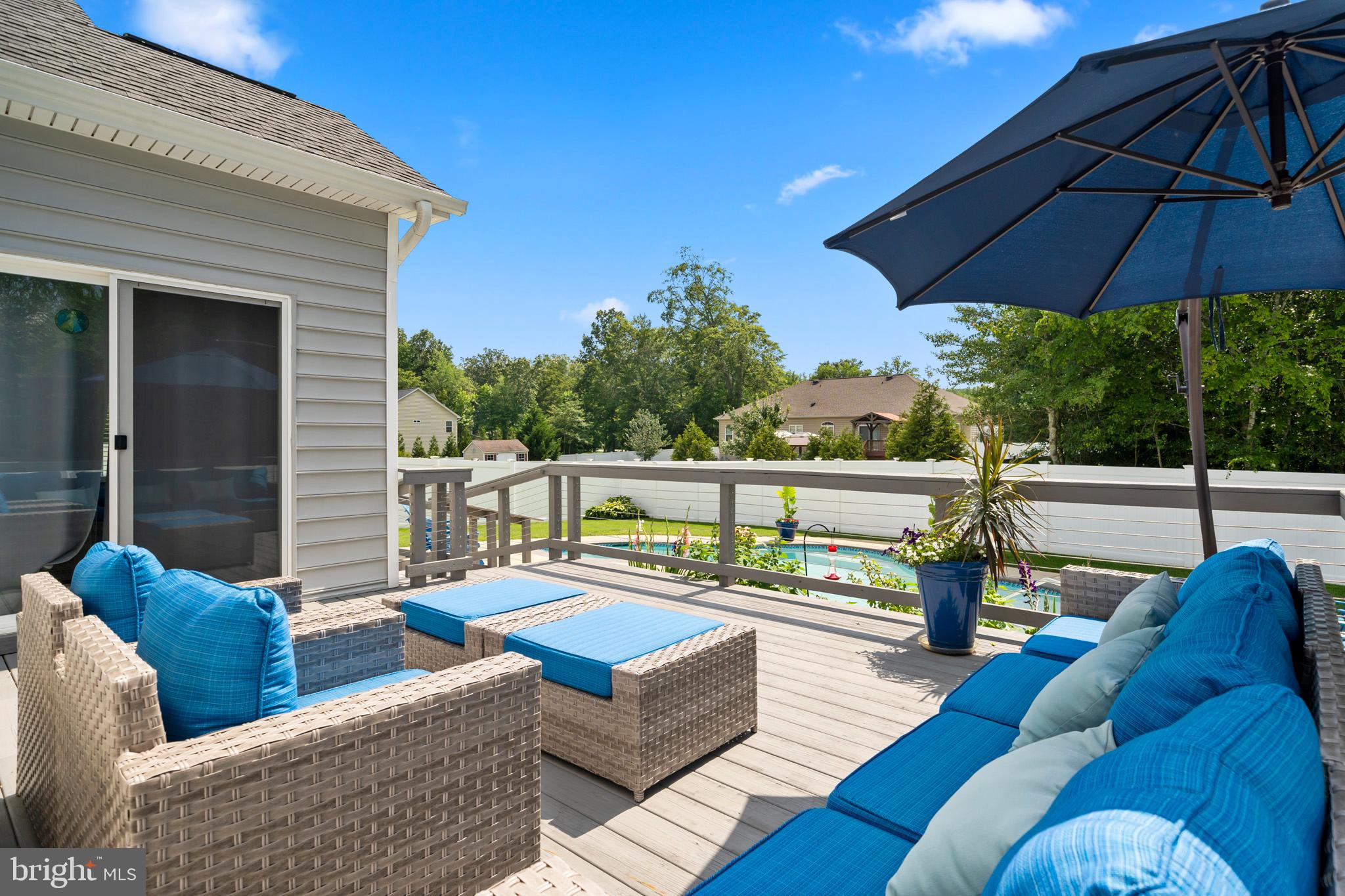 AUTUMN WOODS - Residential