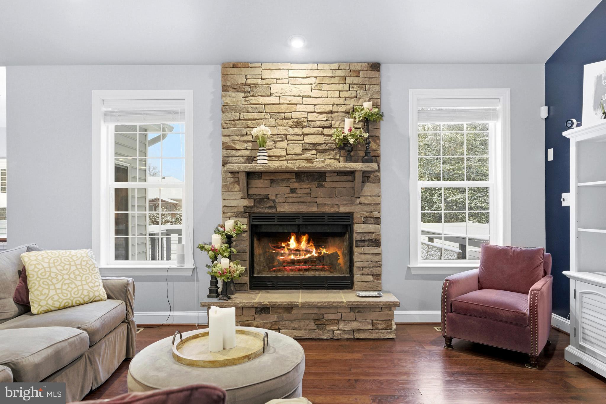 AUTUMN WOODS - Residential