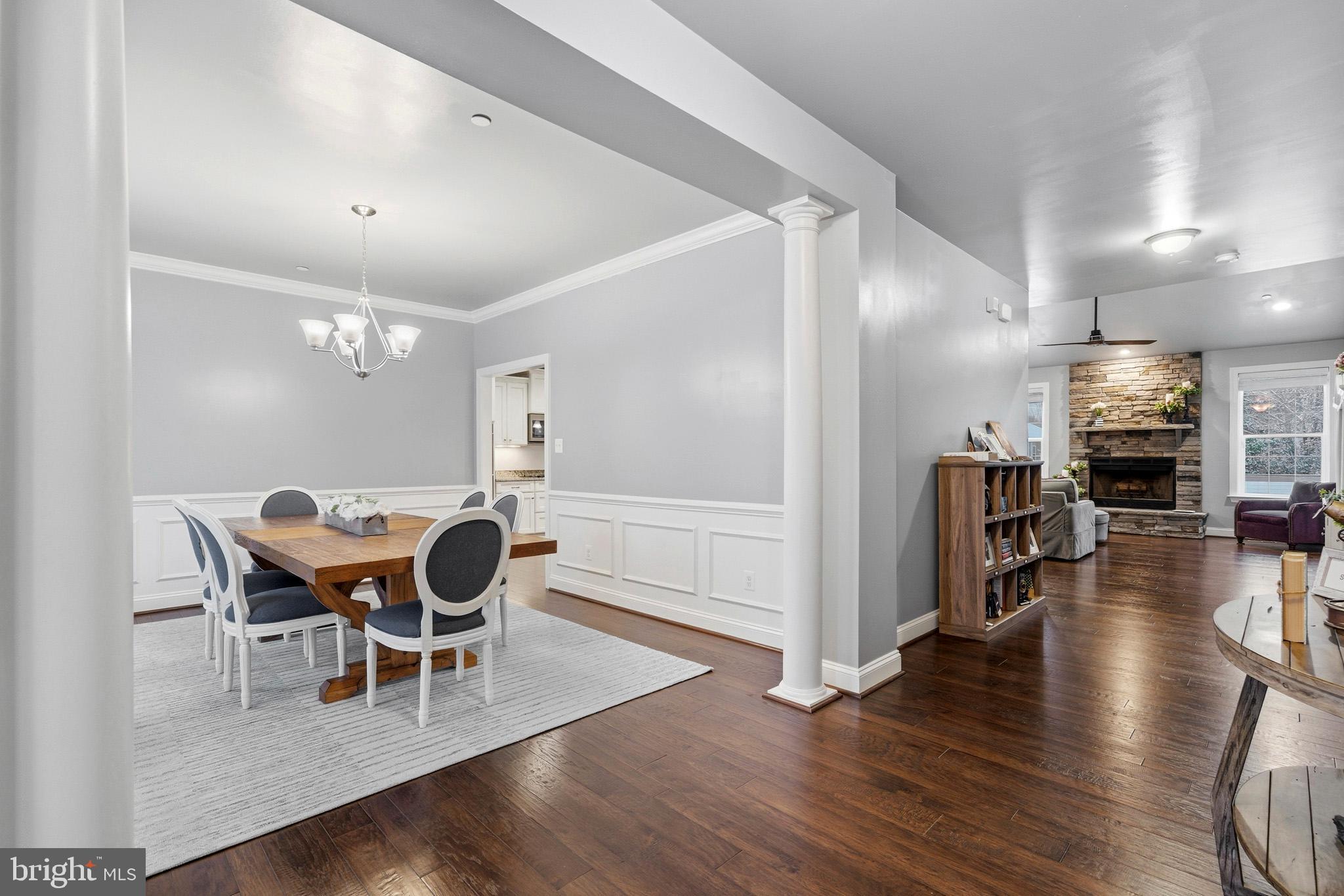 AUTUMN WOODS - Residential