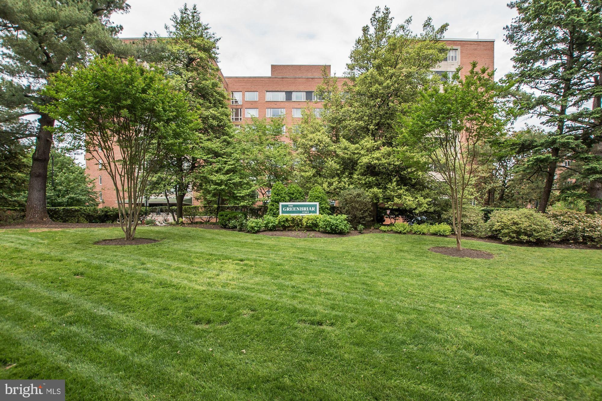 CLEVELAND PARK - Residential Lease