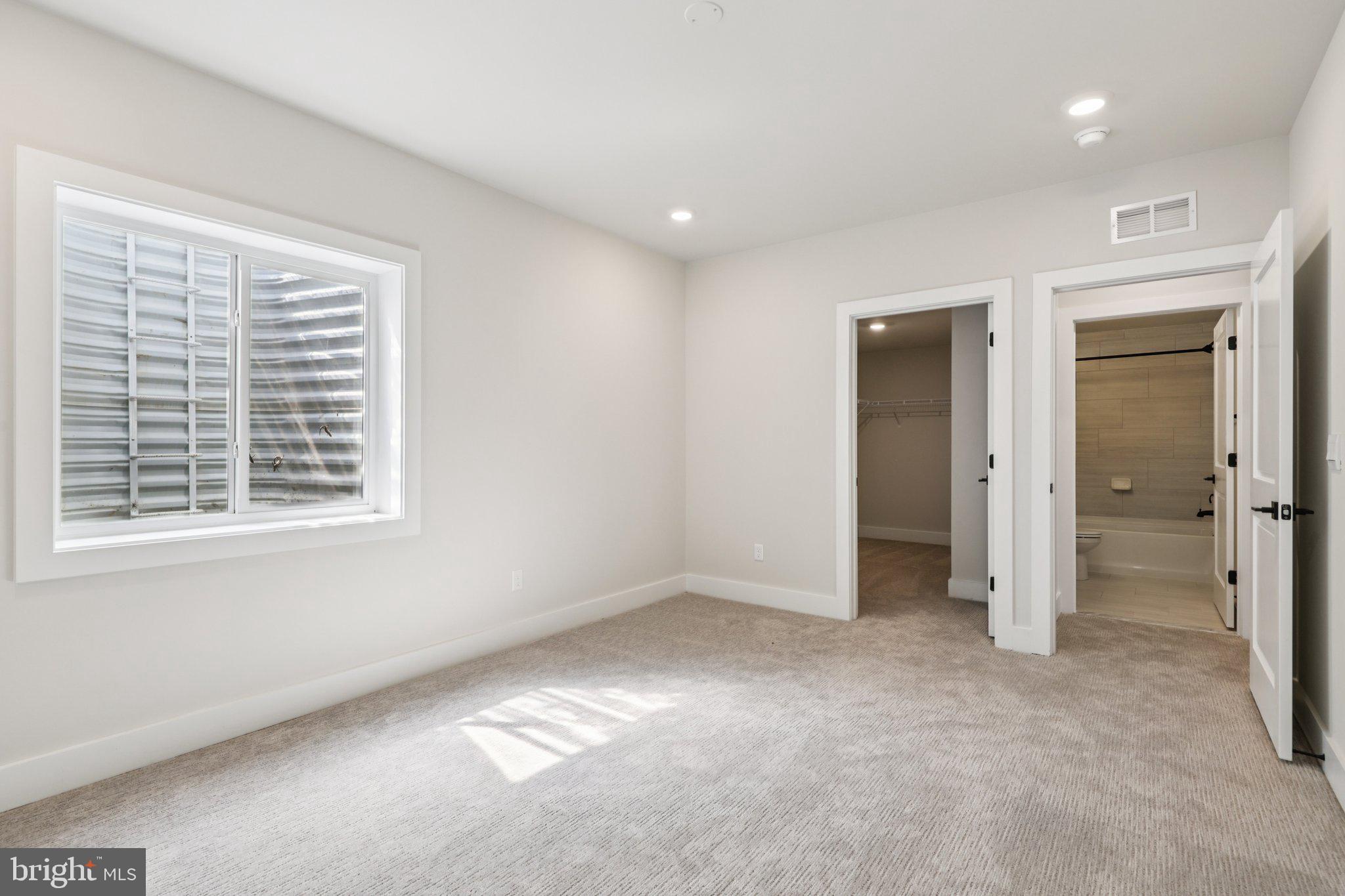 PARKGATE ESTATES - Residential