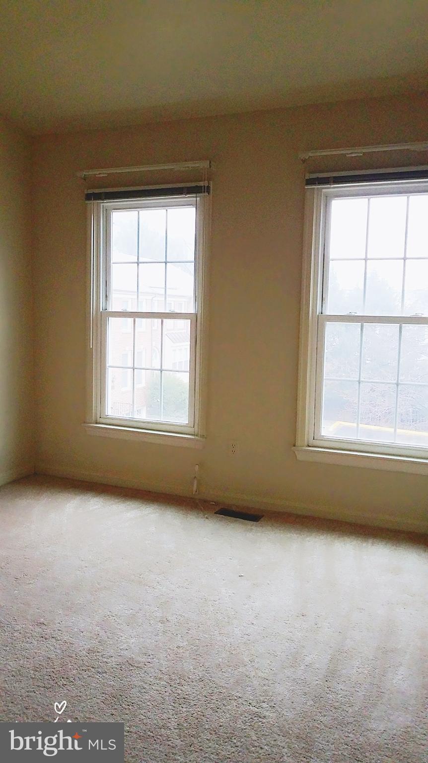 WOODMONT PLACE - Residential Lease