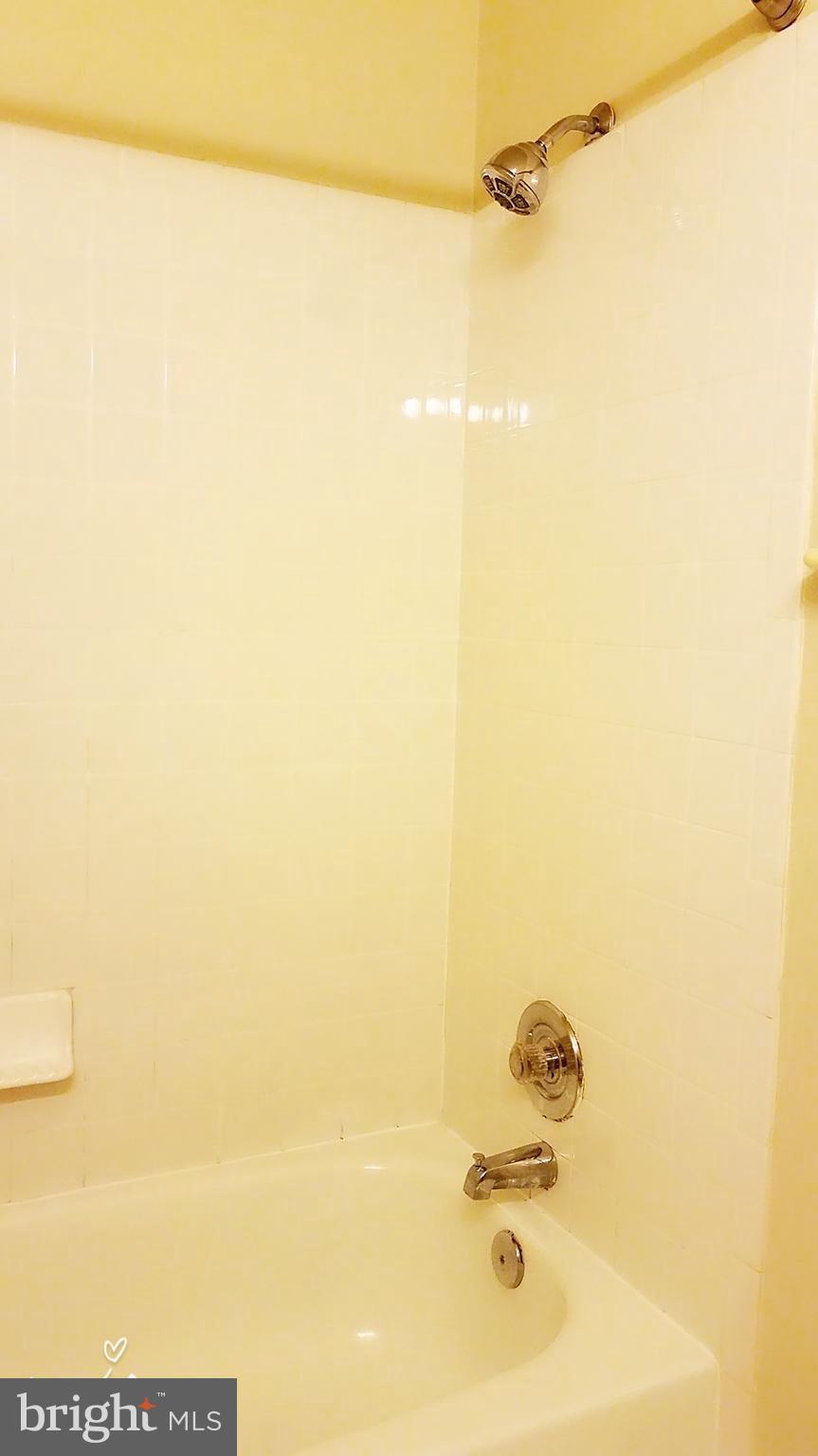 WOODMONT PLACE - Residential Lease