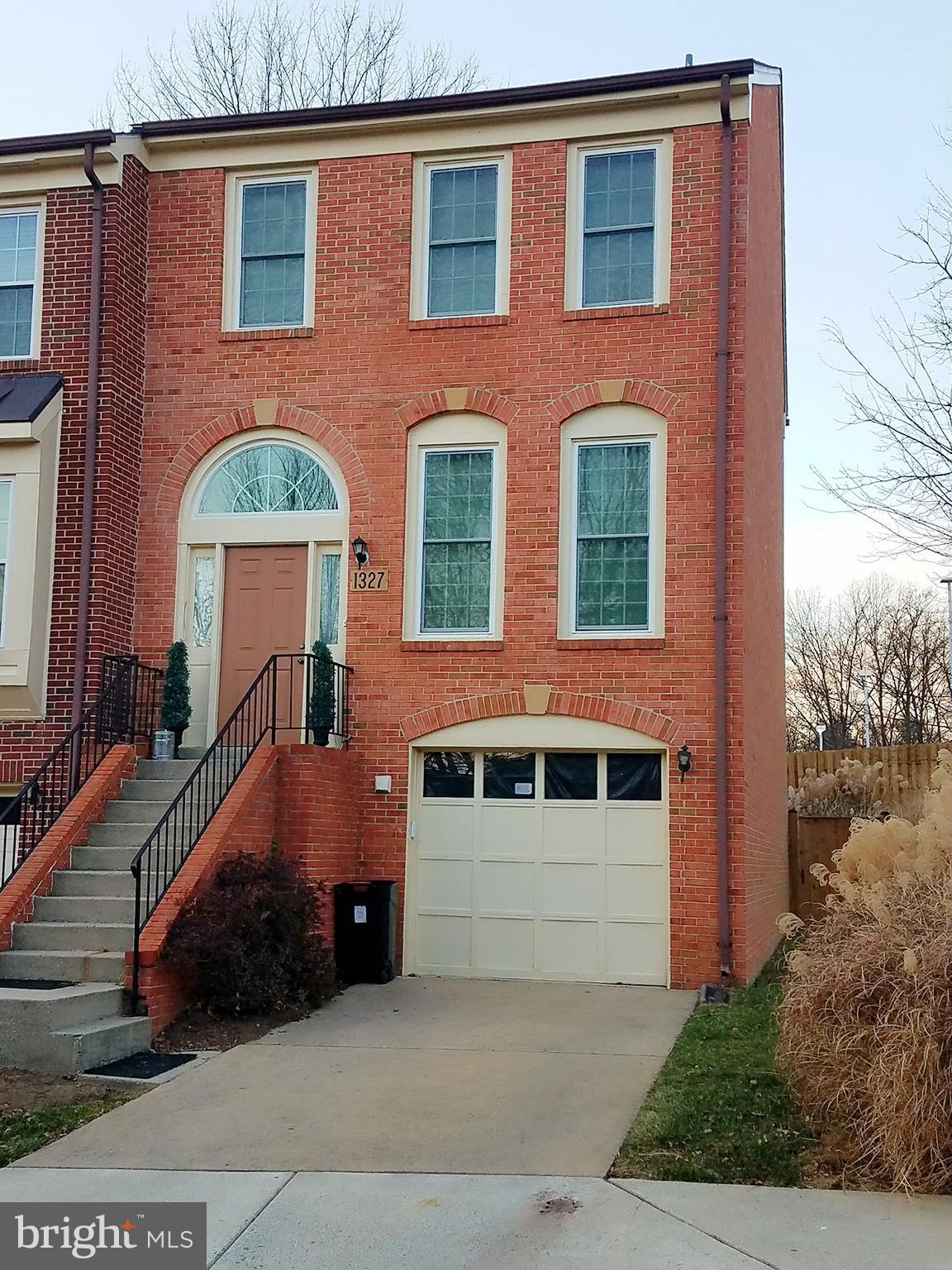 WOODMONT PLACE - Residential Lease