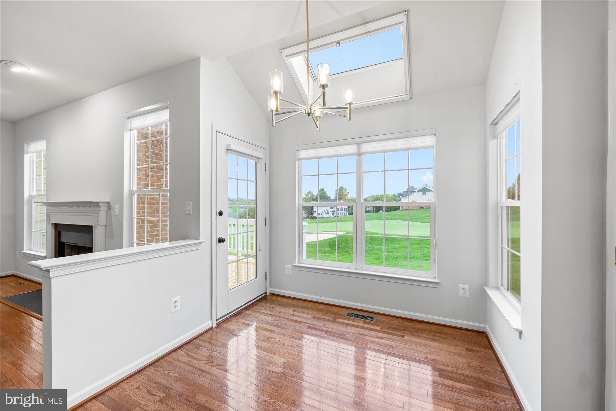 BELMONT COUNTRY CLUB - Residential