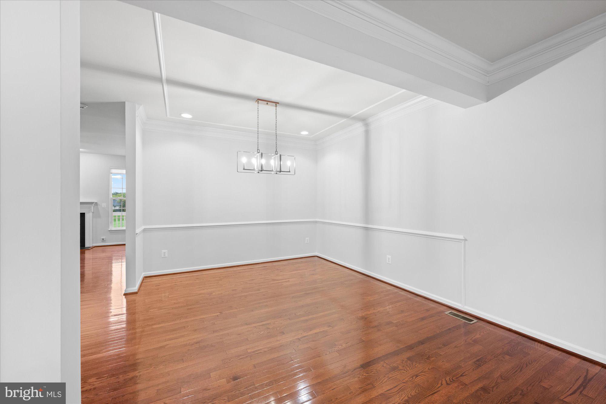 BELMONT COUNTRY CLUB - Residential