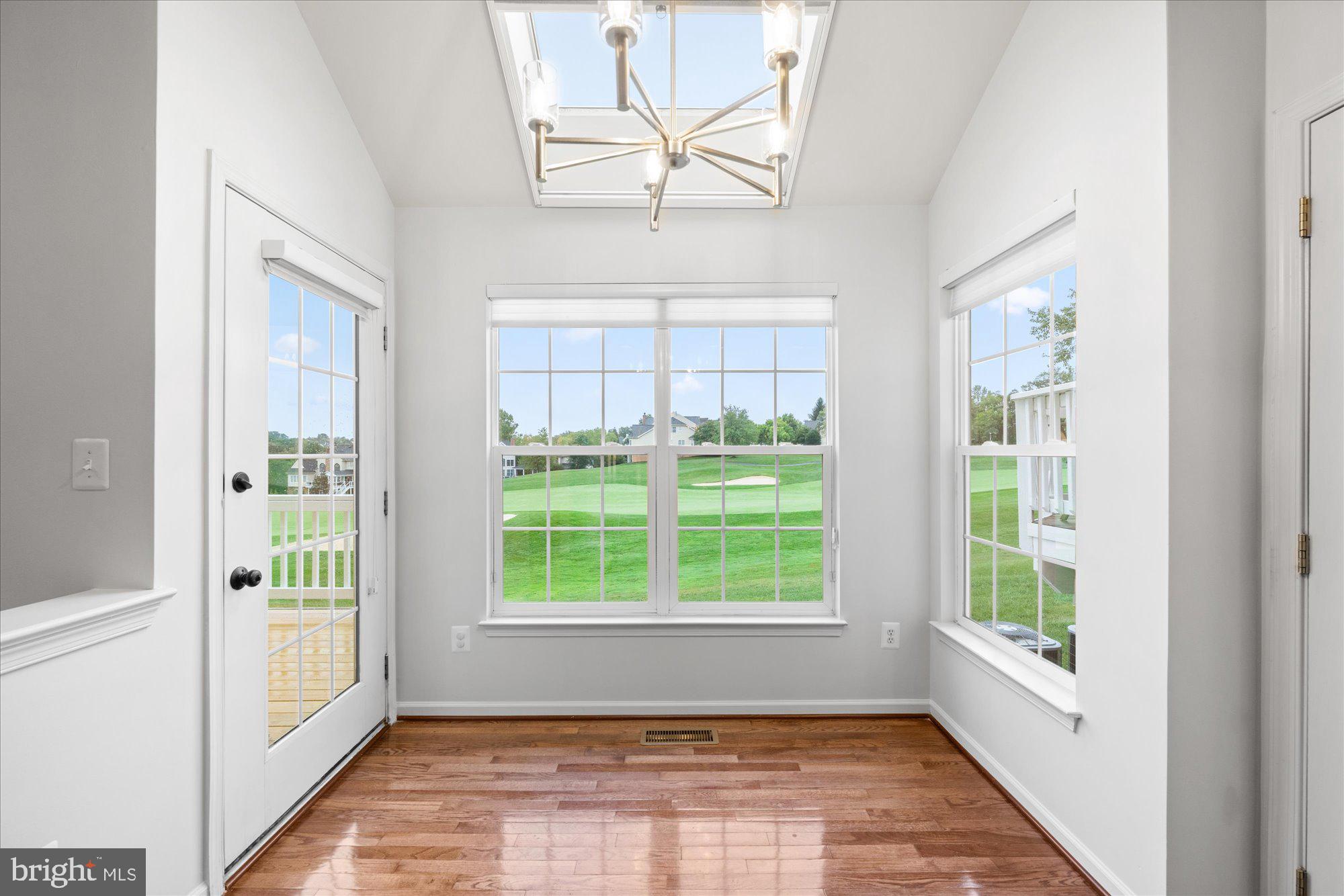 BELMONT COUNTRY CLUB - Residential