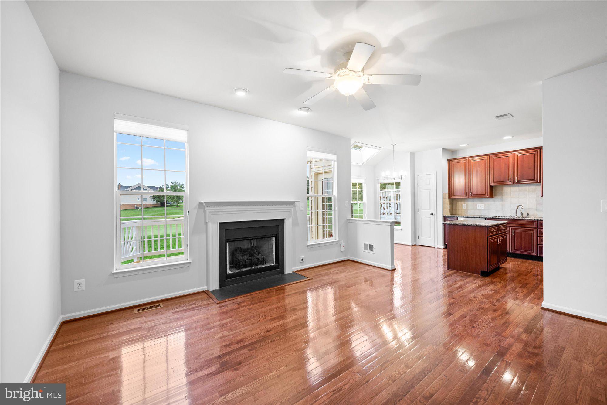 BELMONT COUNTRY CLUB - Residential