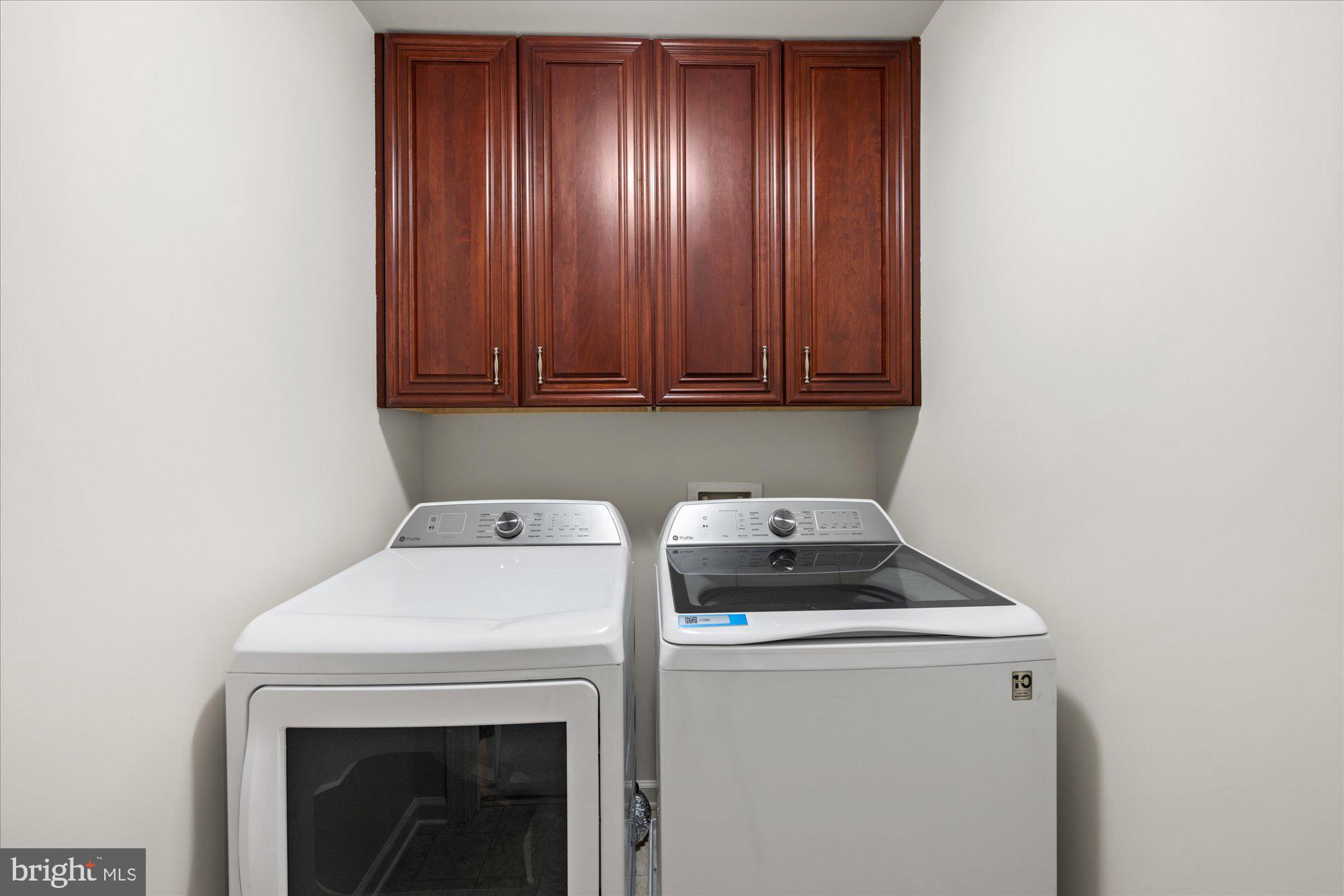 BELMONT COUNTRY CLUB - Residential