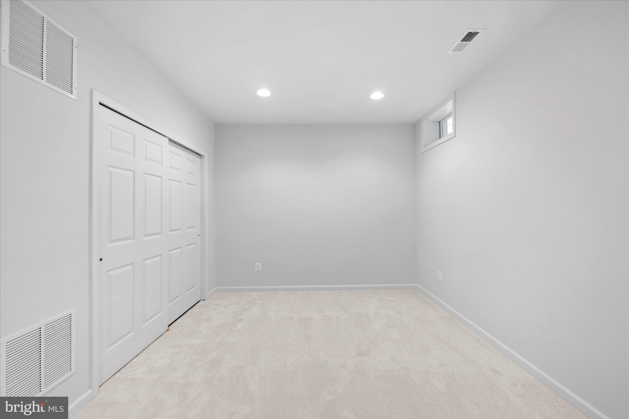 BELMONT COUNTRY CLUB - Residential