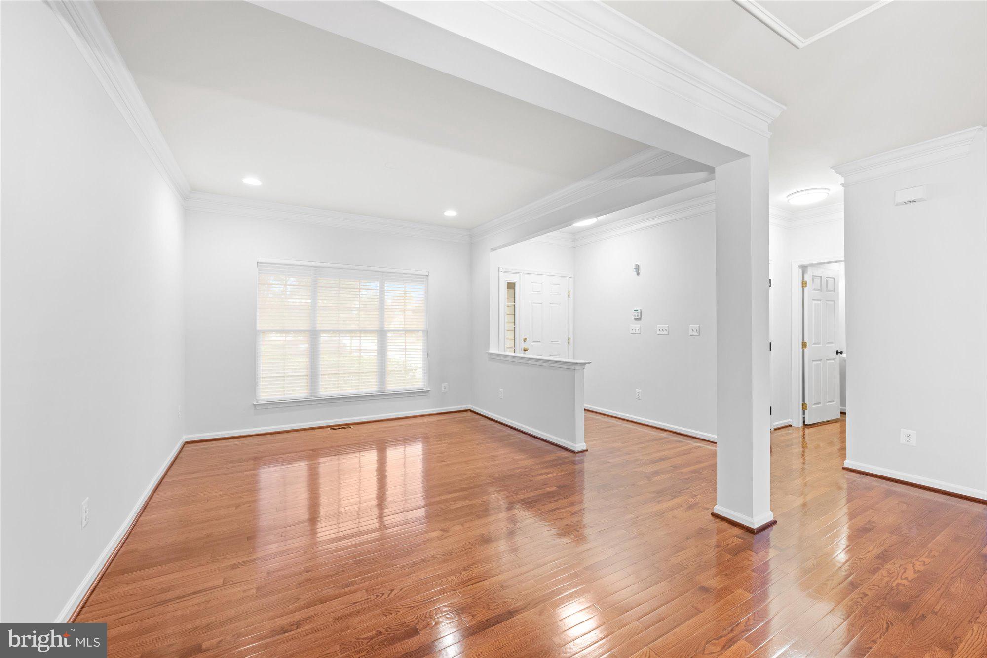 BELMONT COUNTRY CLUB - Residential