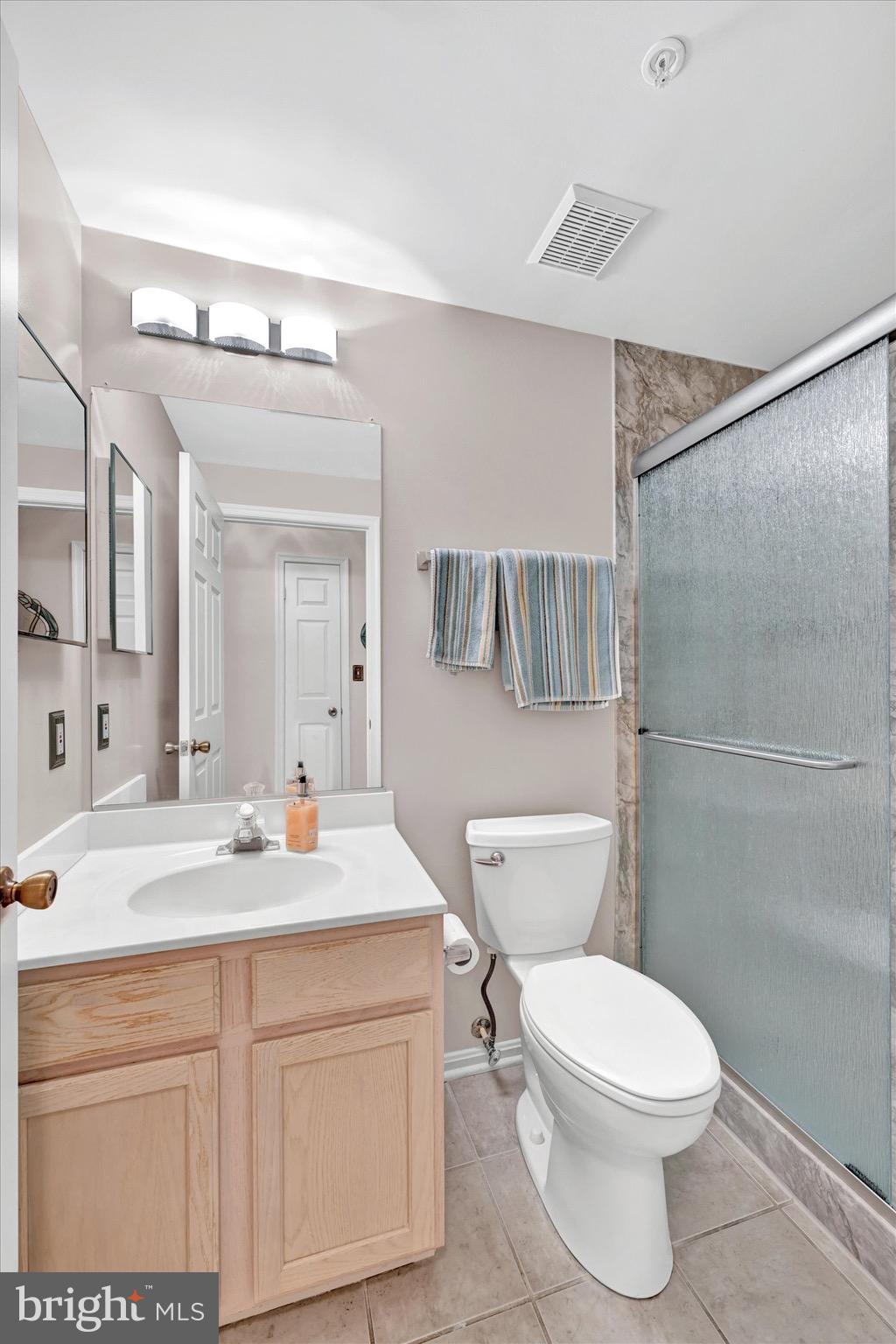 HOLLINGTON - Residential