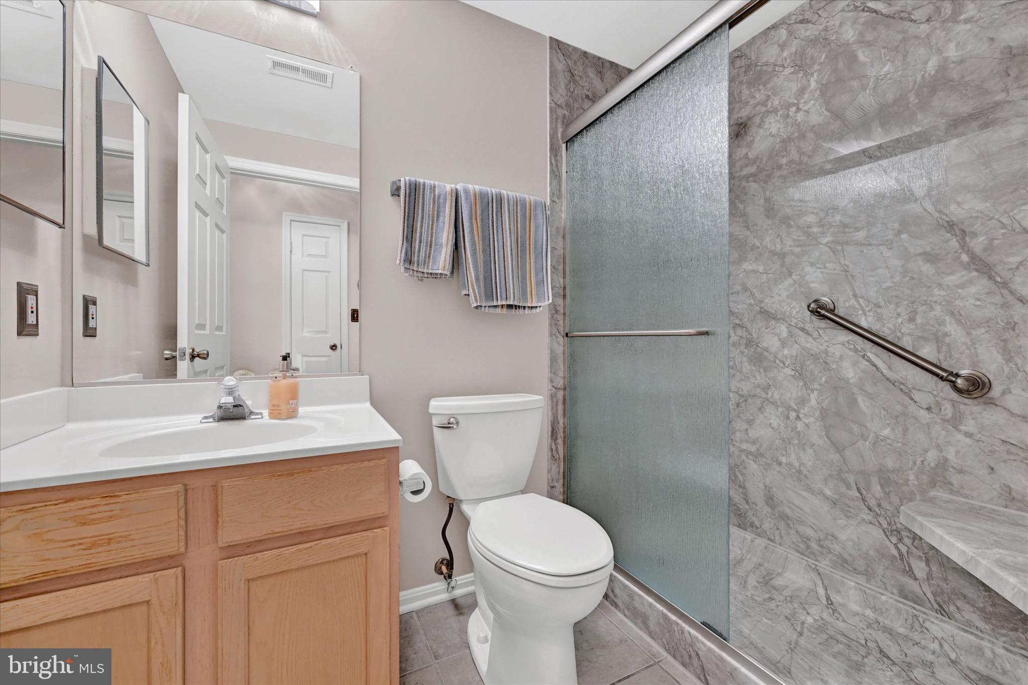 HOLLINGTON - Residential