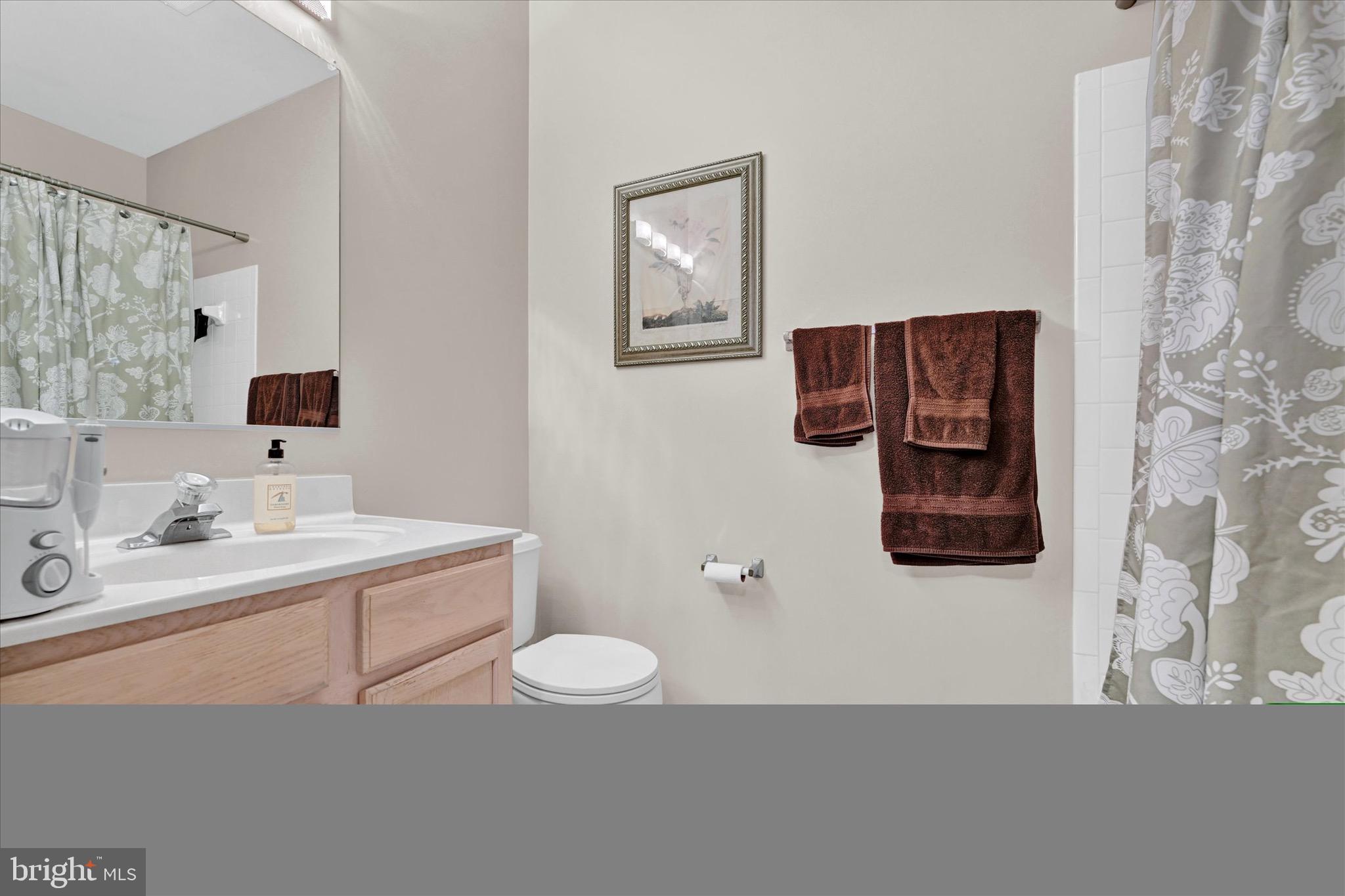 HOLLINGTON - Residential