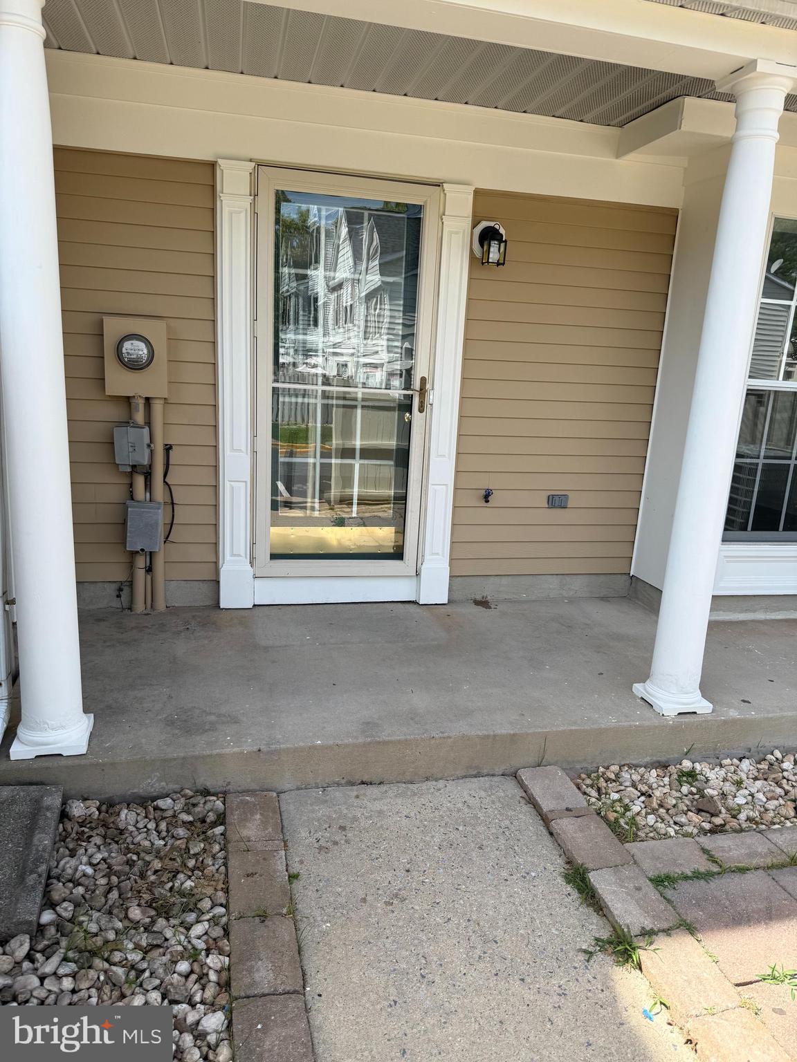 589 BOYSENBERRY LANE
