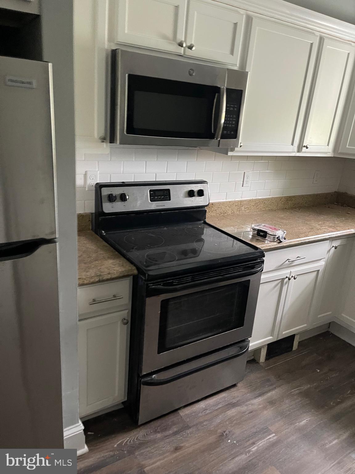 MIDDLE EAST - Residential