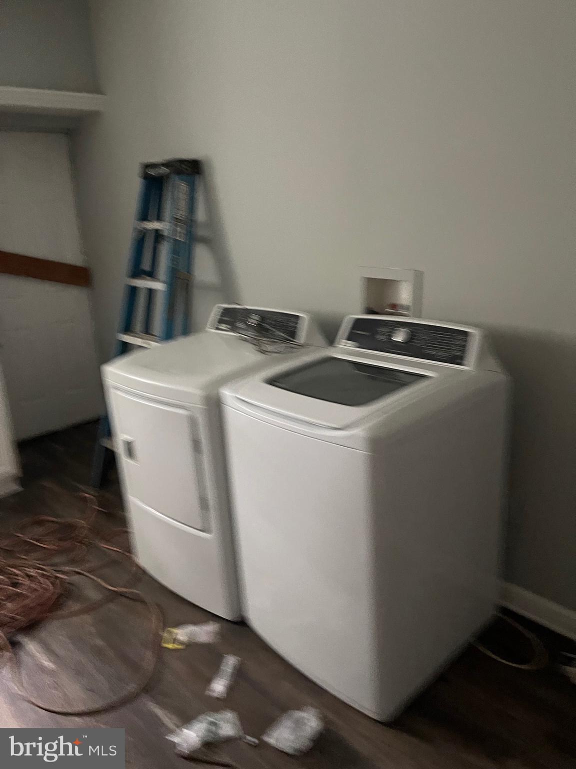 MIDDLE EAST - Residential