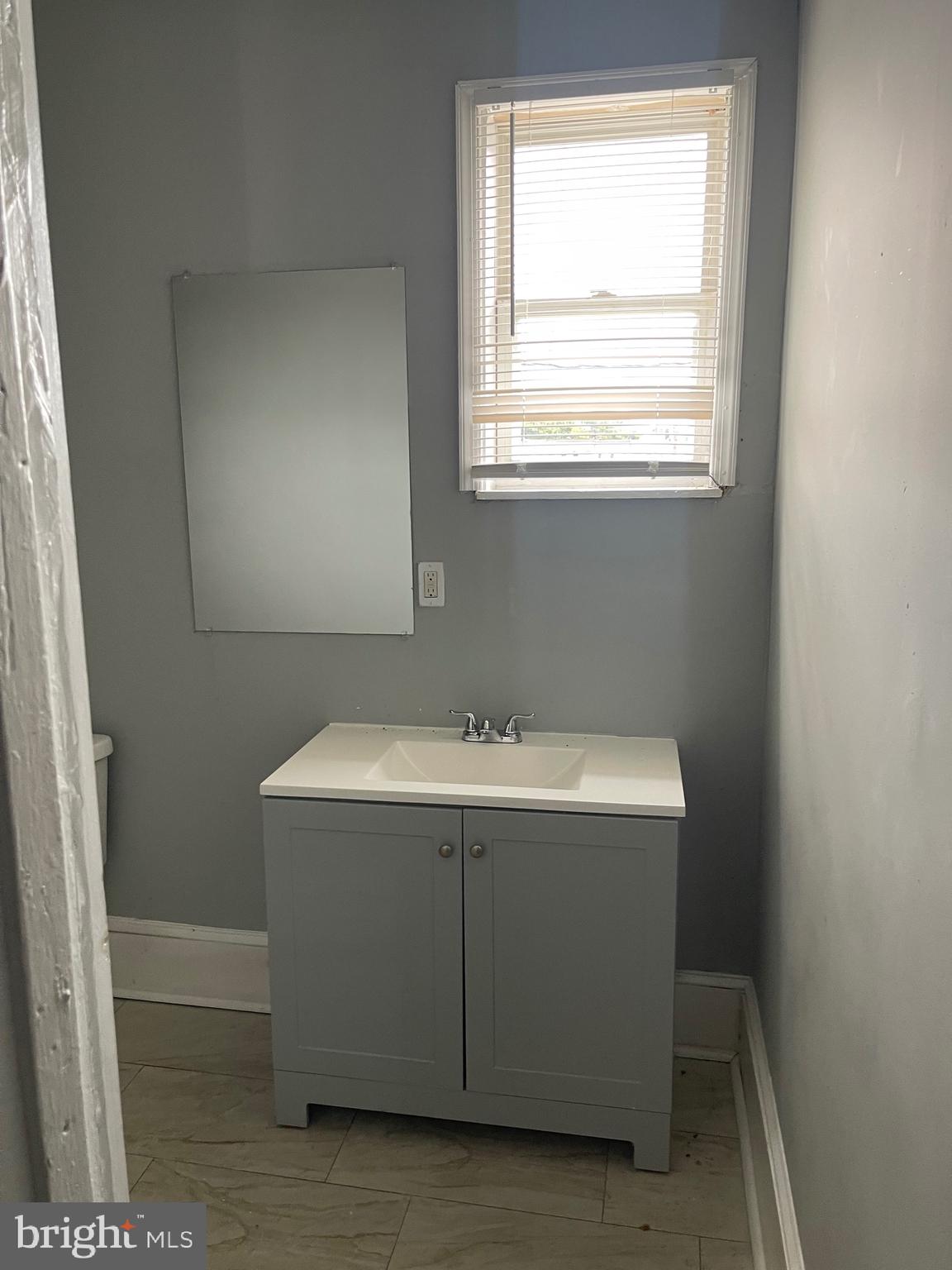 MIDDLE EAST - Residential