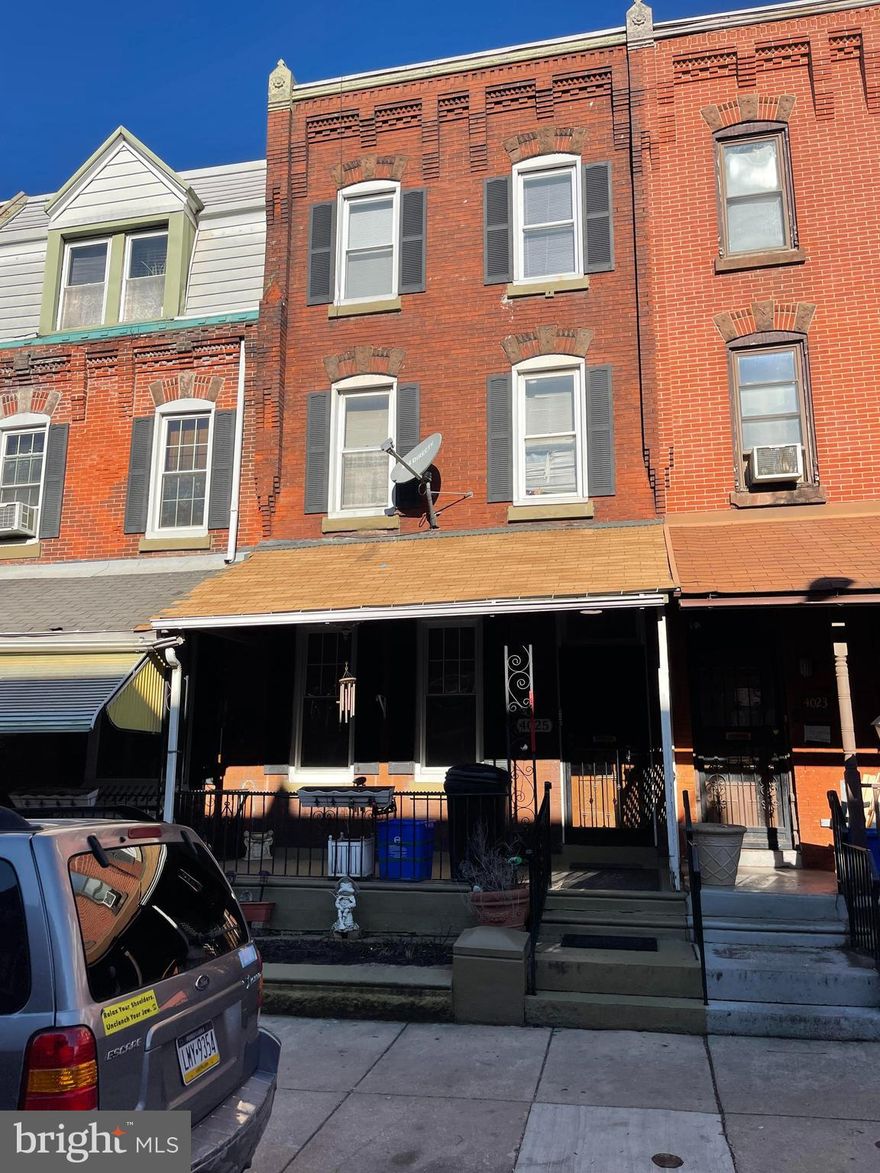 Welcome to 4025 Green St  #3, a sunny newly renovated studio apartment with very convenient access to public transit! This building is 1 block from the #10 a trolleys for easy access to Drexel/Penn, Center City, and more. The #40 bus lines stops around the corner from the building. The apartment features a full kitchen, in the unit, and plenty of closet space. Schedule your showing today!