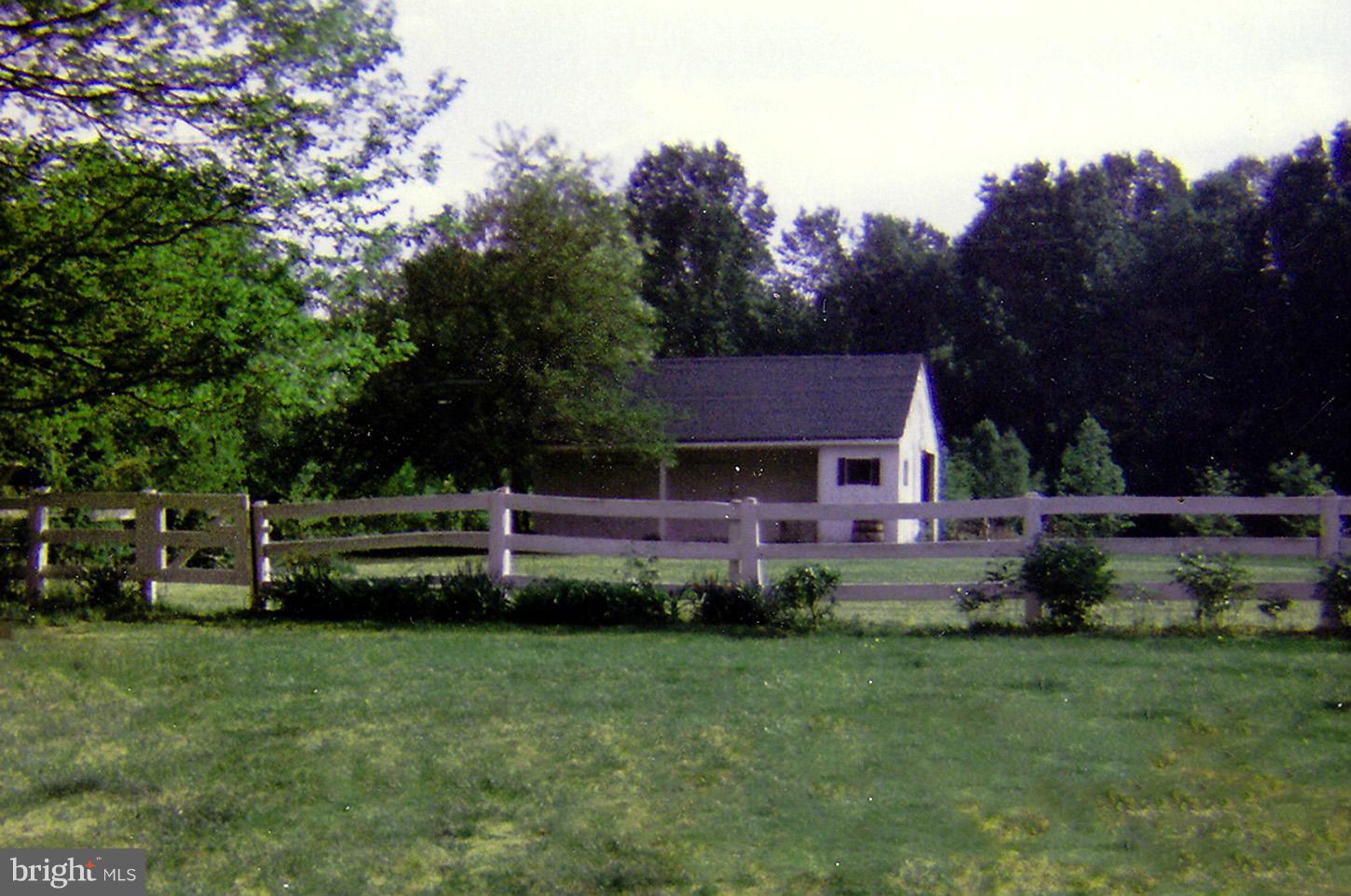 POTOMAC FARM ESTATES - Residential